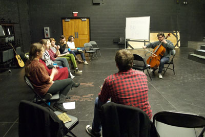 Ladue's Crescendo hosts "Bad Poetry Night"