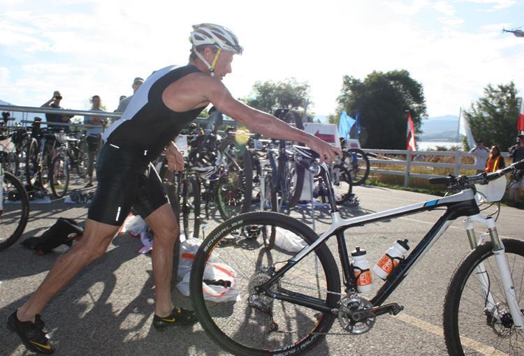 International Cycling Union strips Lance Armstrong of his 7 Tour de France titles