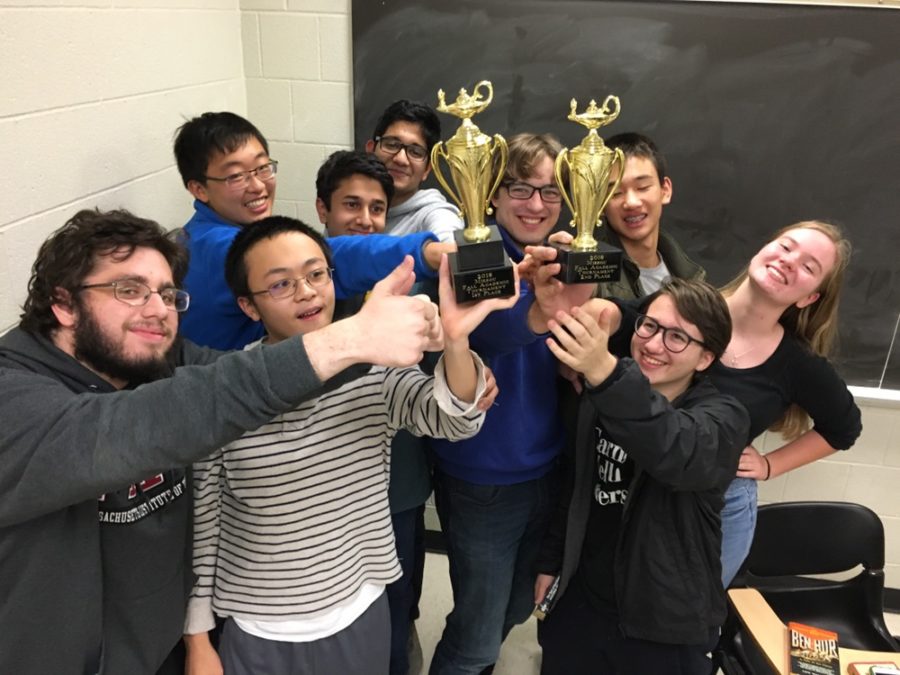 Ladue seniors propel quizbowl team to new heights