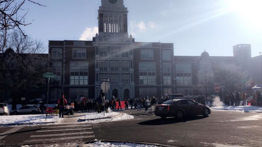 Teachers across the nation strike to earn equal benefits