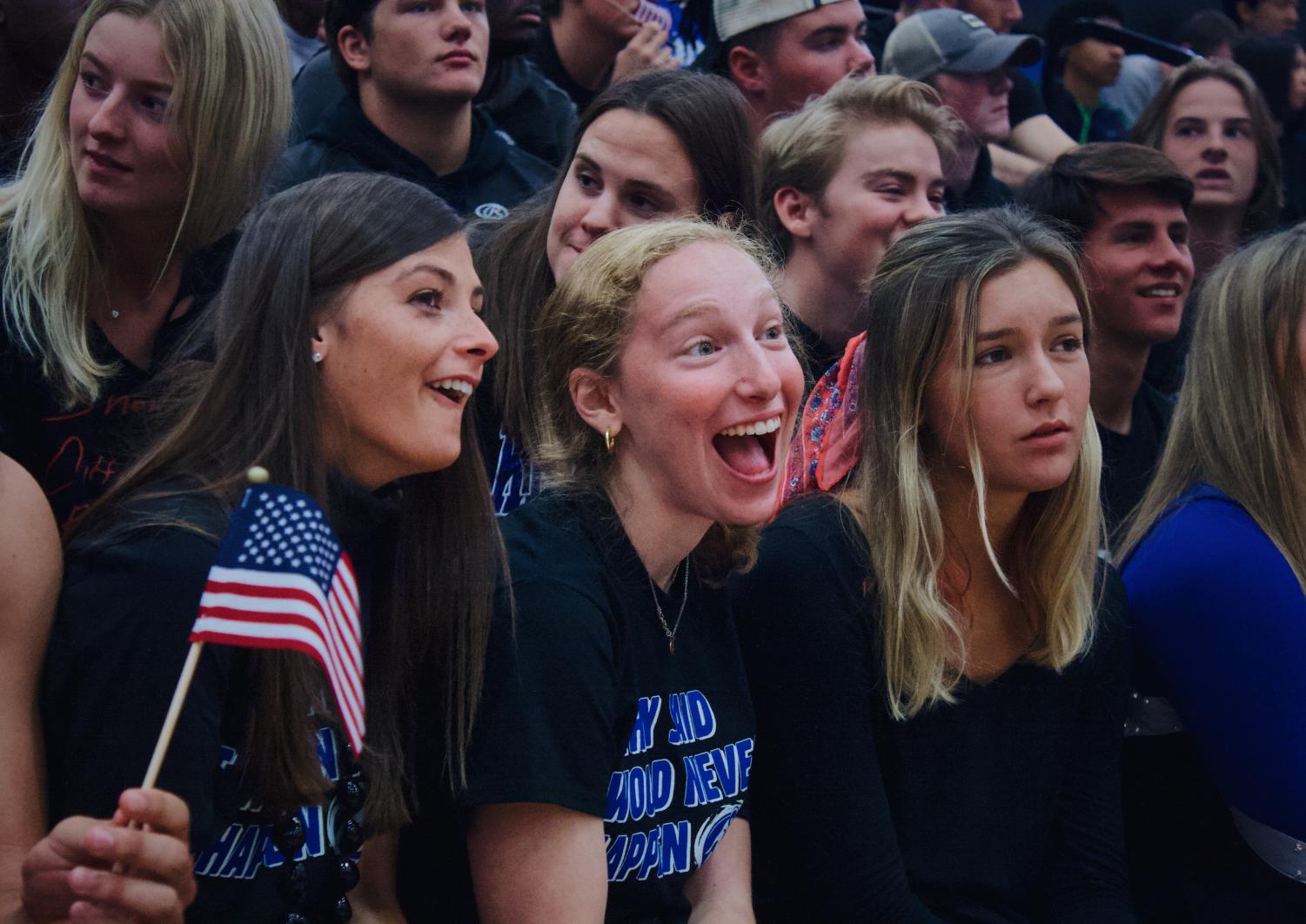 Ladue High School Hosts Naturalization Ceremony