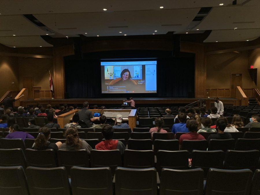 APUSH students listen to author Geraldine Brooks talk about her book. 