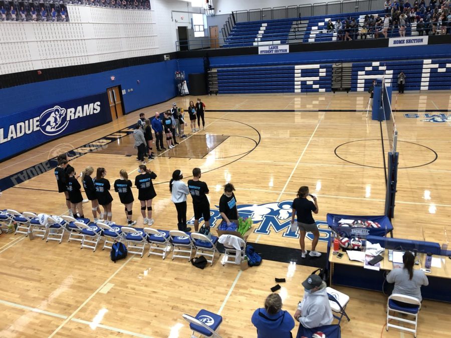 Volleyball players celebrate senior night