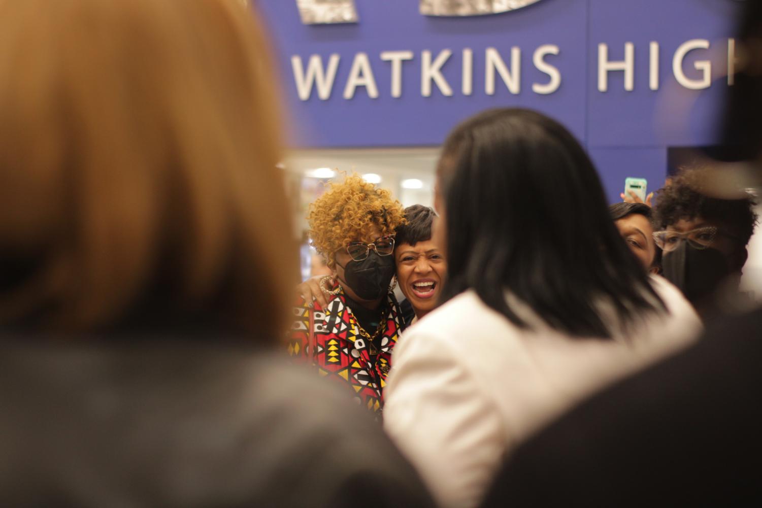 Kisha Lee is inducted as the first Black female president of the Ladue School Board