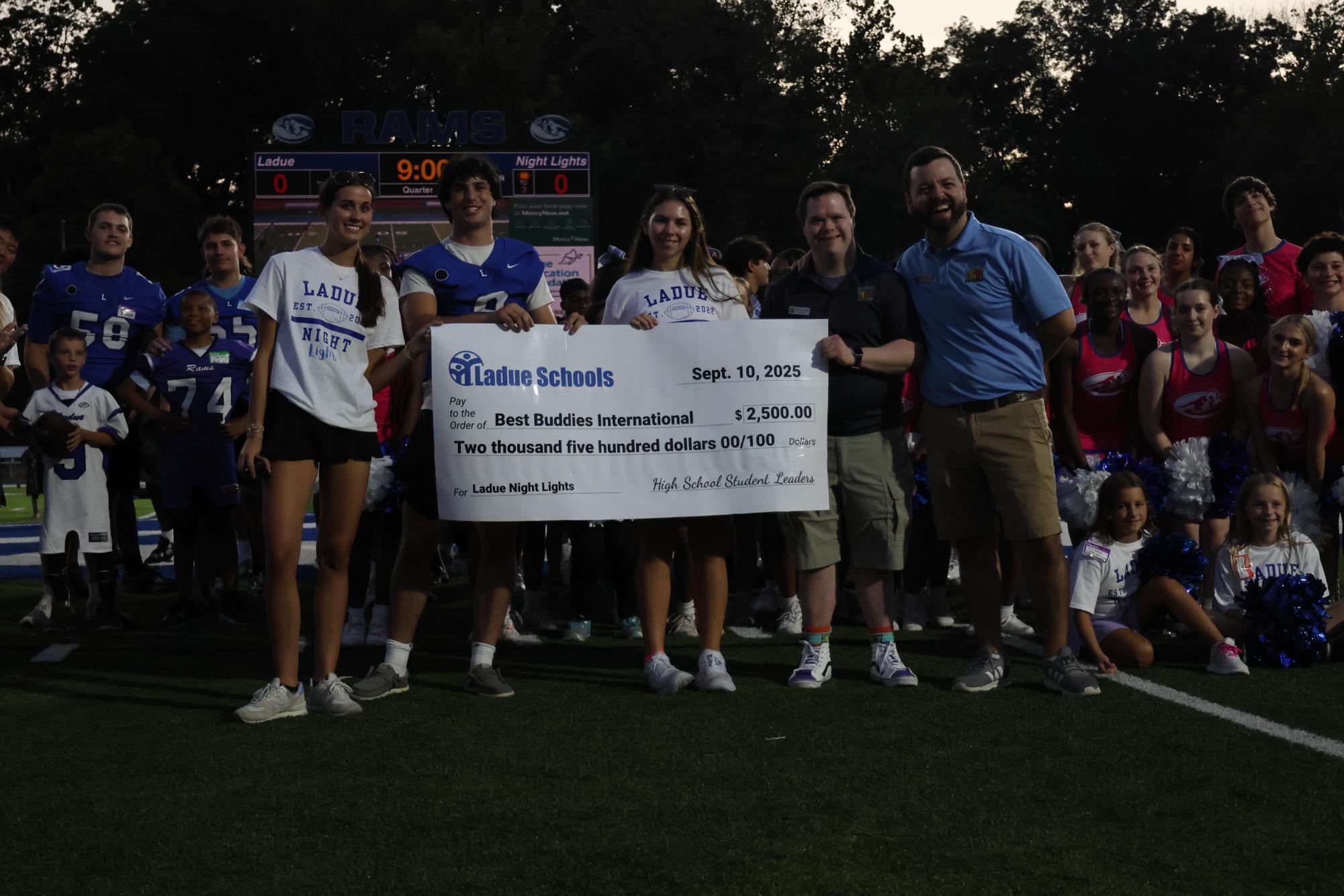 Fifth Annual Ladue Night Lights held Sept. 10