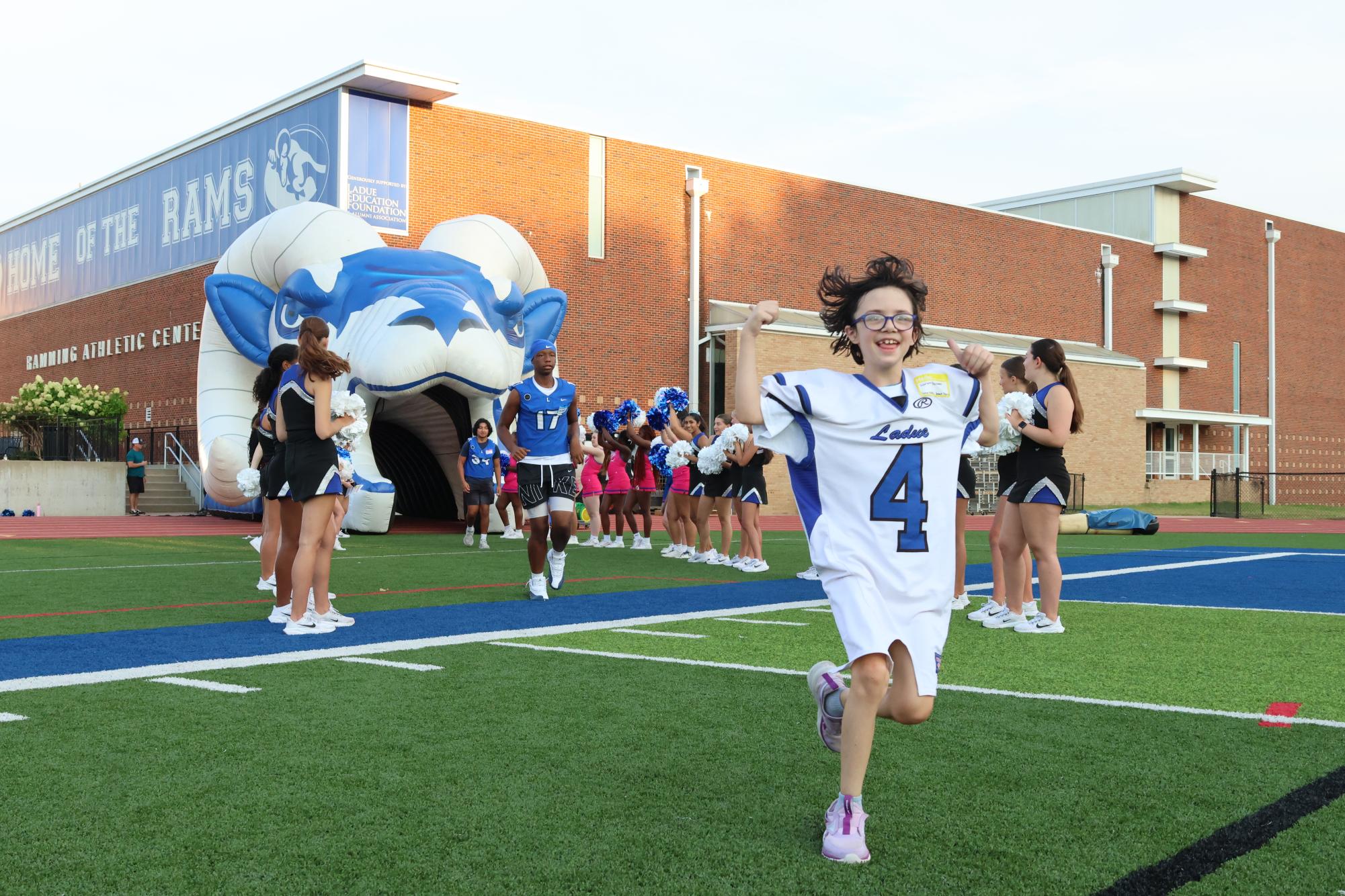 Fifth Annual Ladue Night Lights held Sept. 10