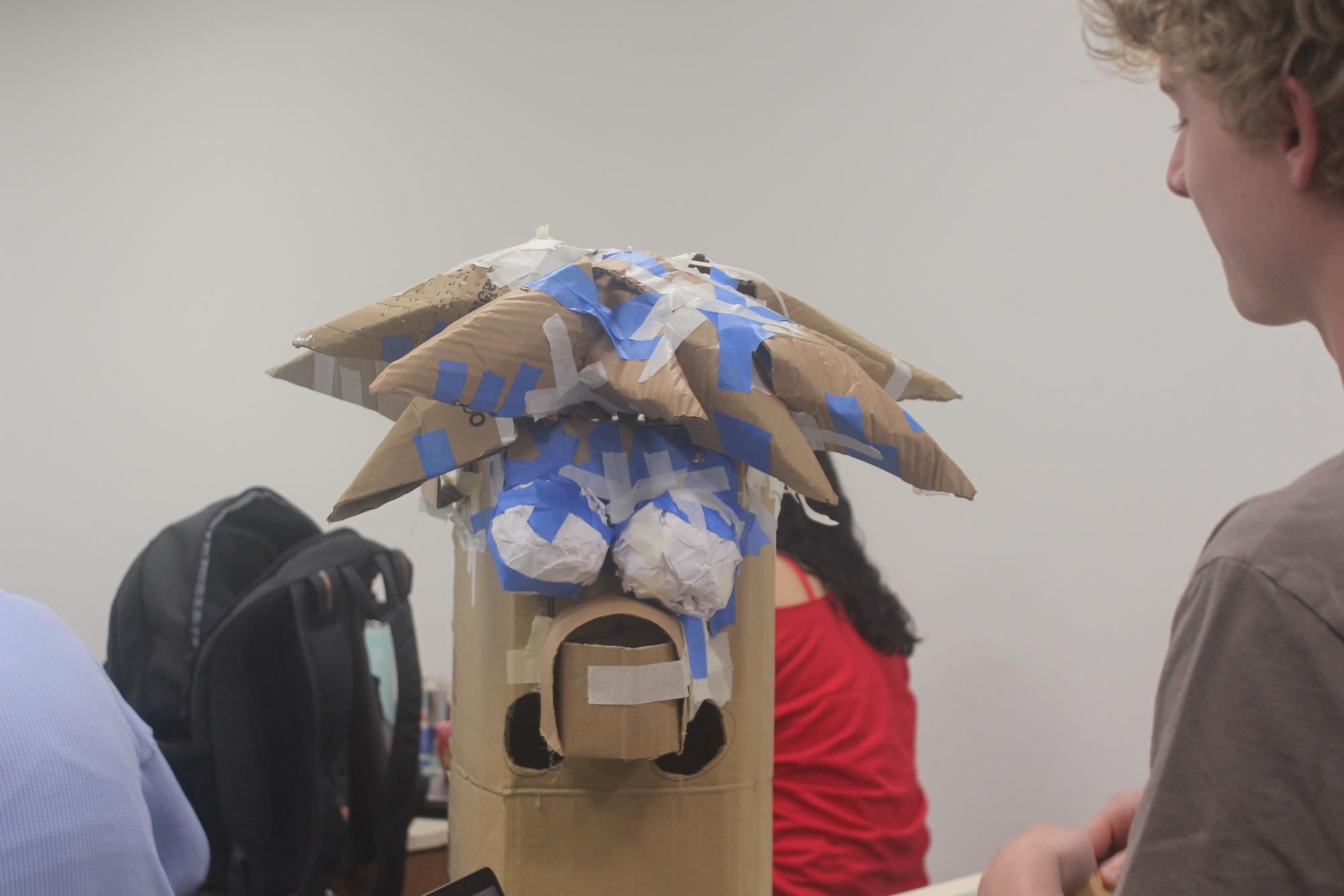 Sculpture class works on project Sept. 30