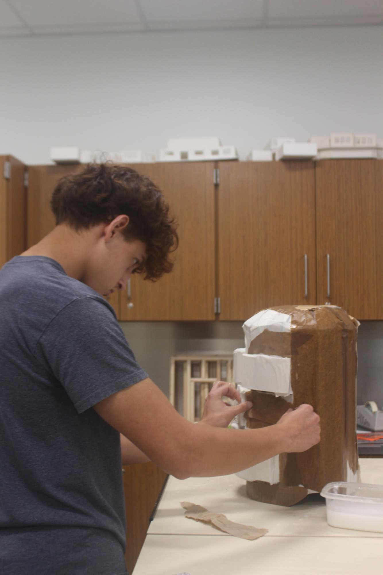 Sculpture class works on project Sept. 30