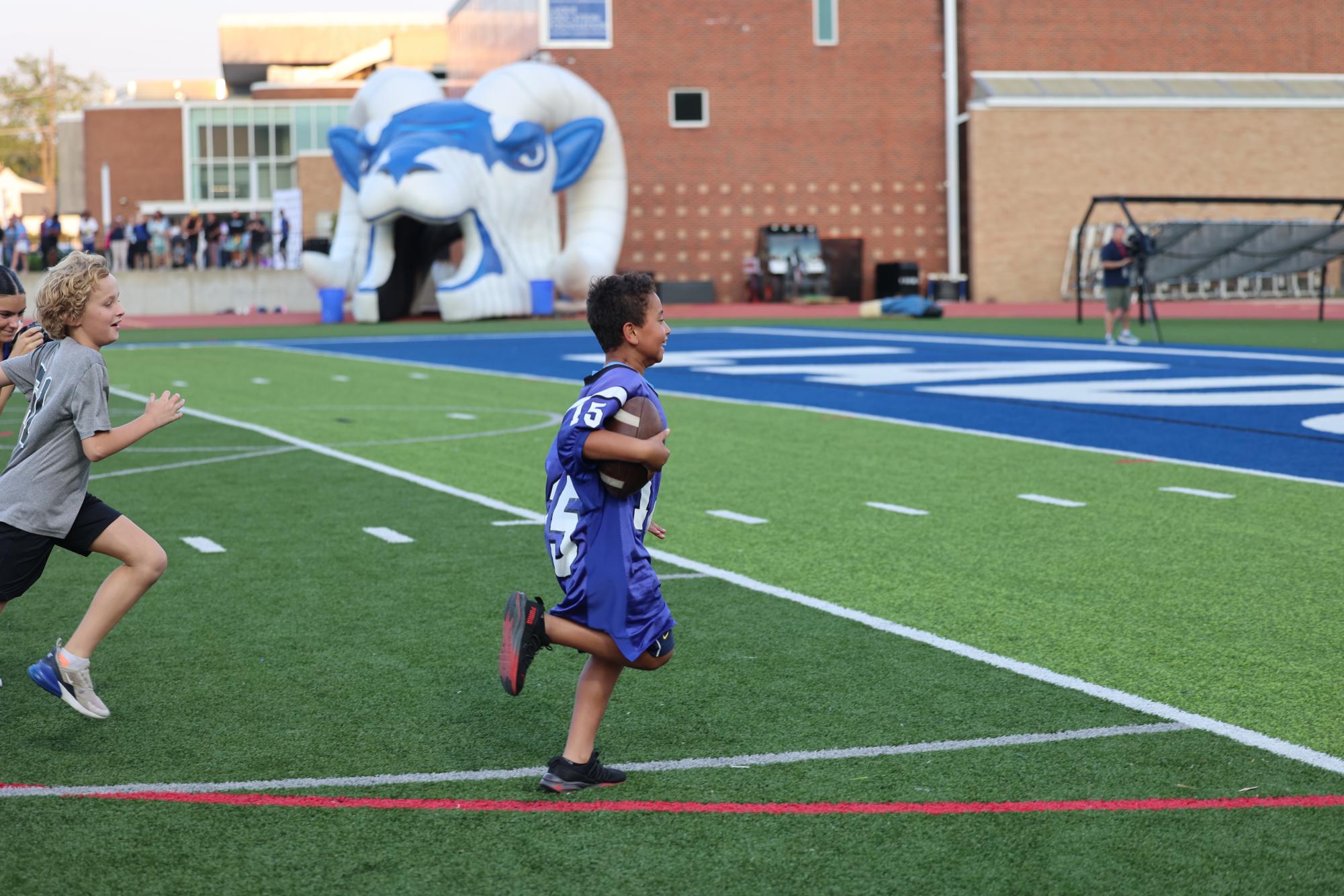 Ladue Night Lights celebrates student inclusion