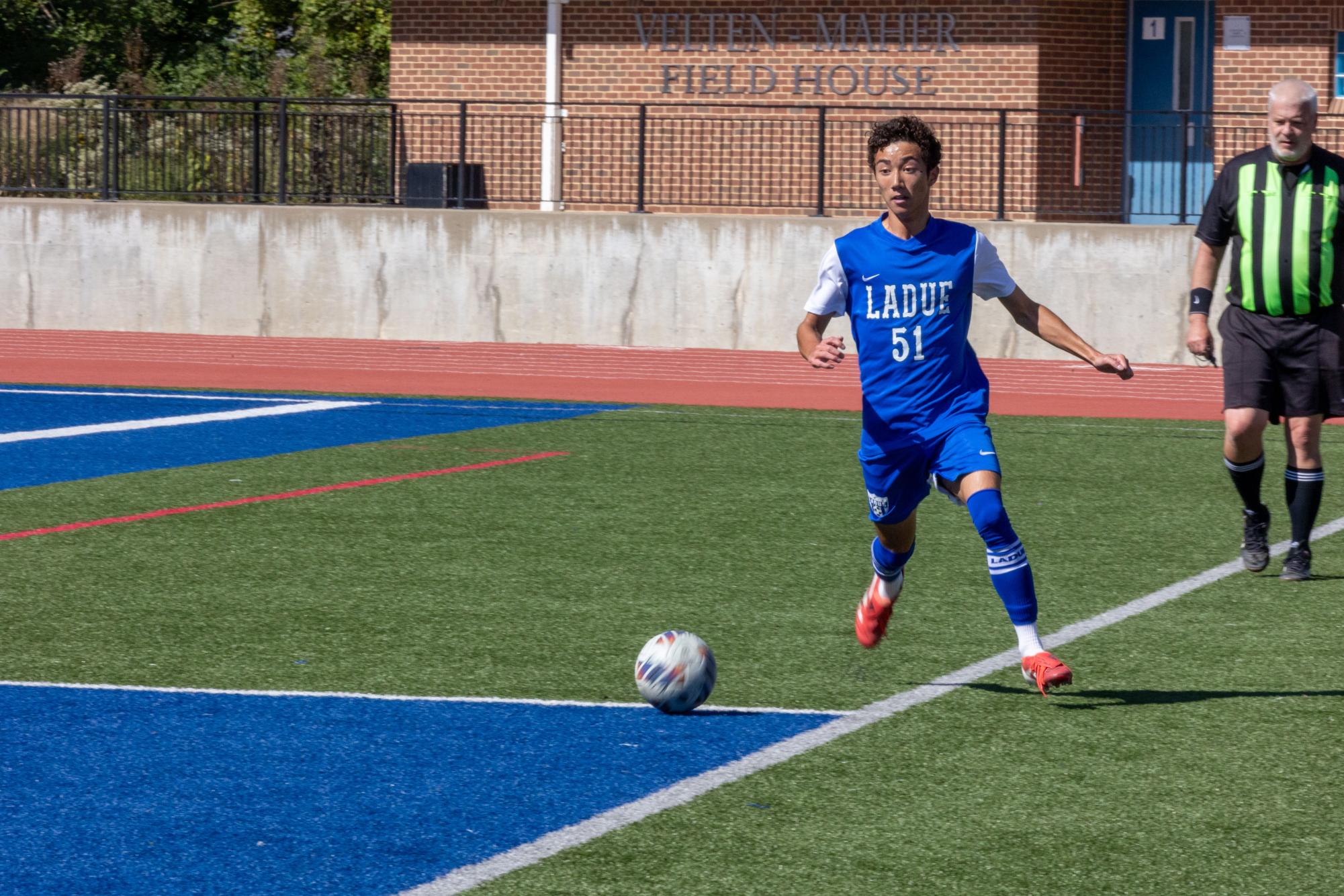 Boys JV Soccer defeats Vianney 4-1 Sept. 27