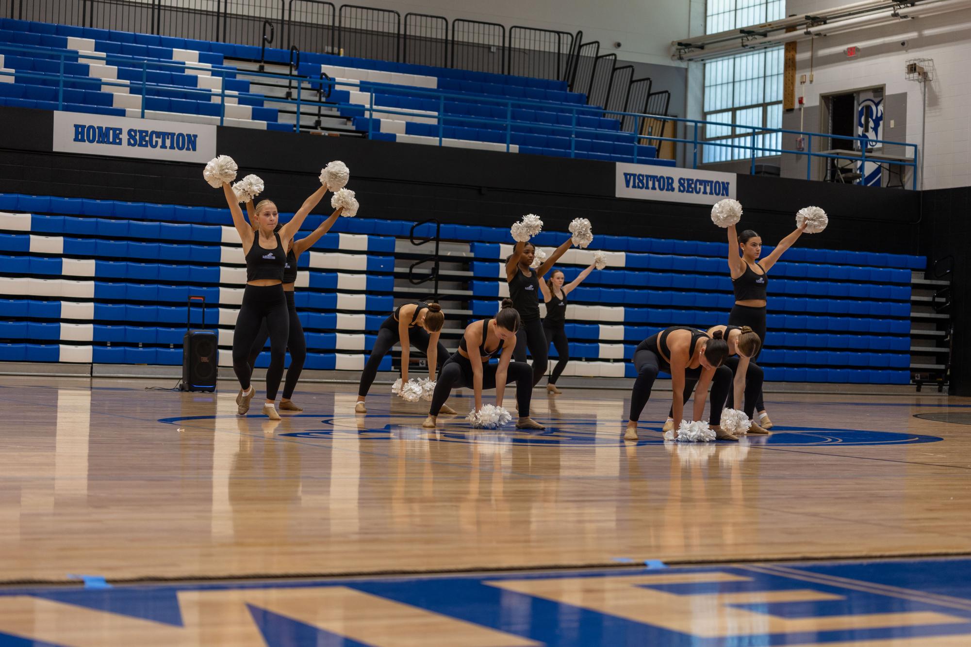 Laduettes endure three day pom choreography