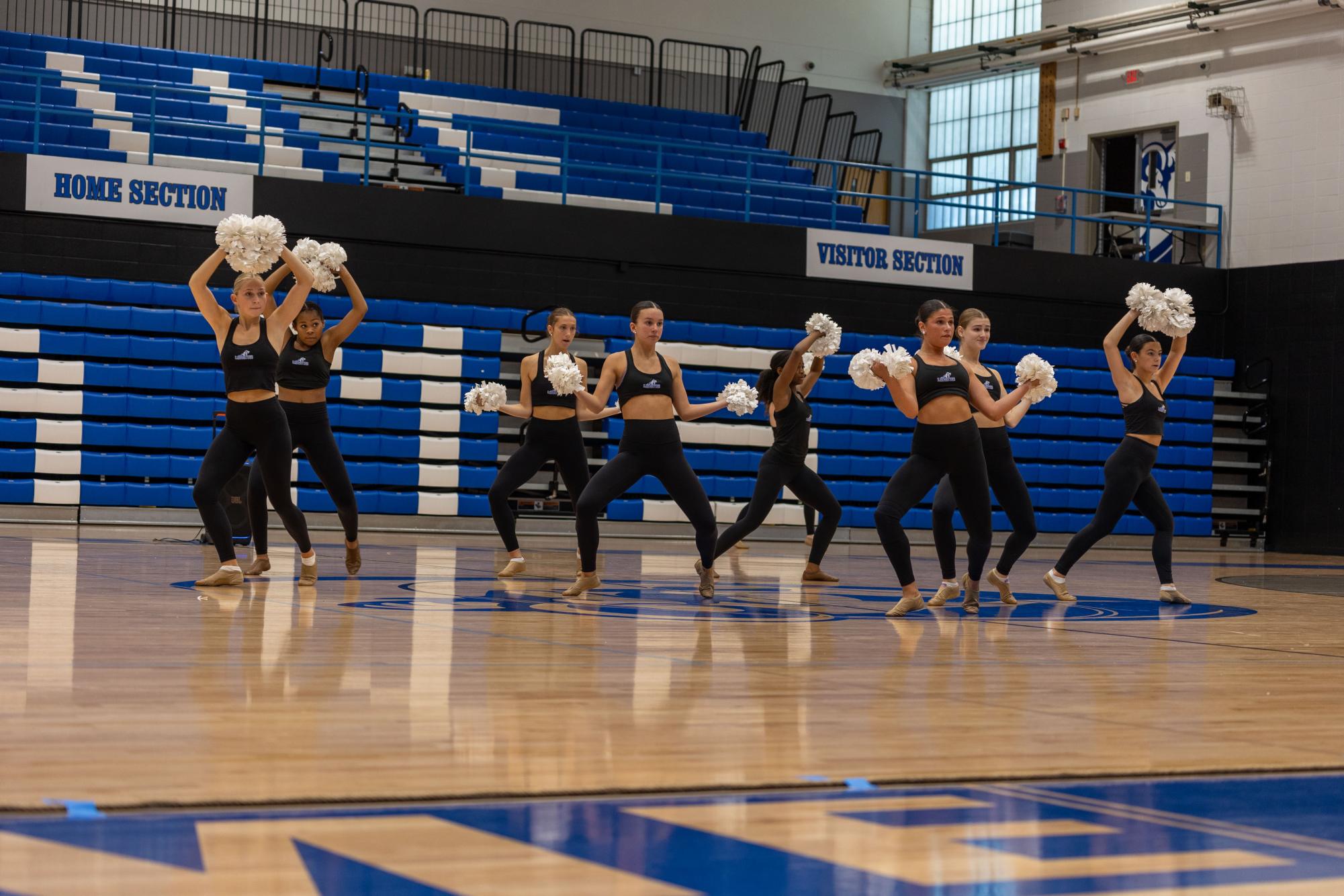 Laduettes endure three day pom choreography