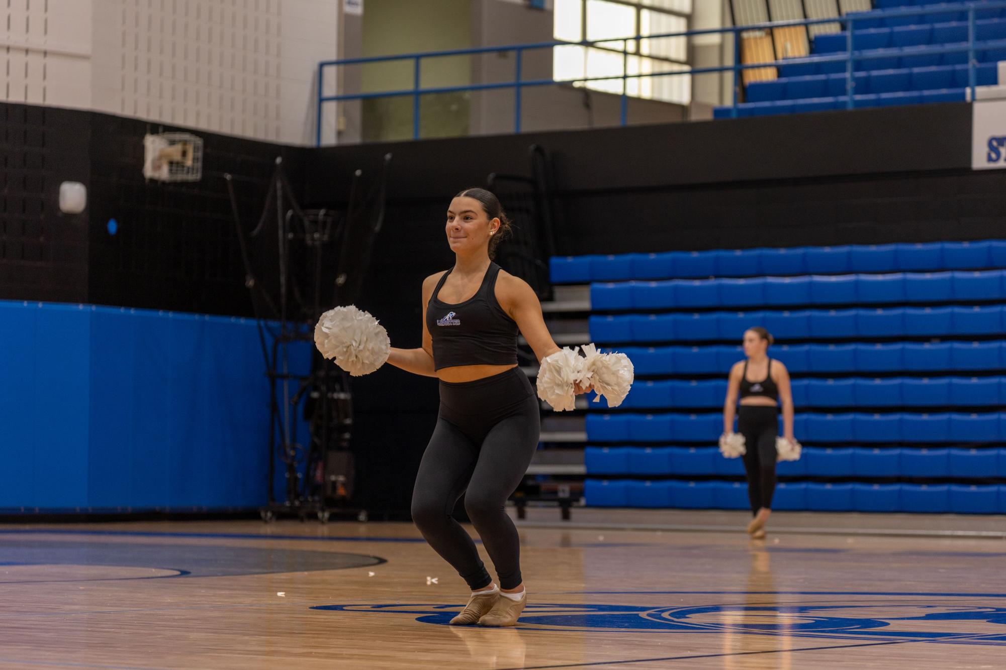 Laduettes endure three day pom choreography