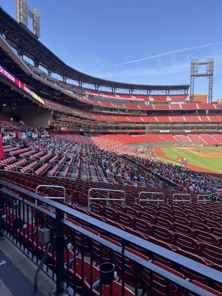 Ladue DECA members listen to panel speakers at Busch Stadium, Sept.17. Busch Stadium hosted a Career Day for high school students to learn more about the business that goes into sports and sports marketing. “It was a very fun experience to listen to the speakers and watch the game,” Annie Levine (11) said.