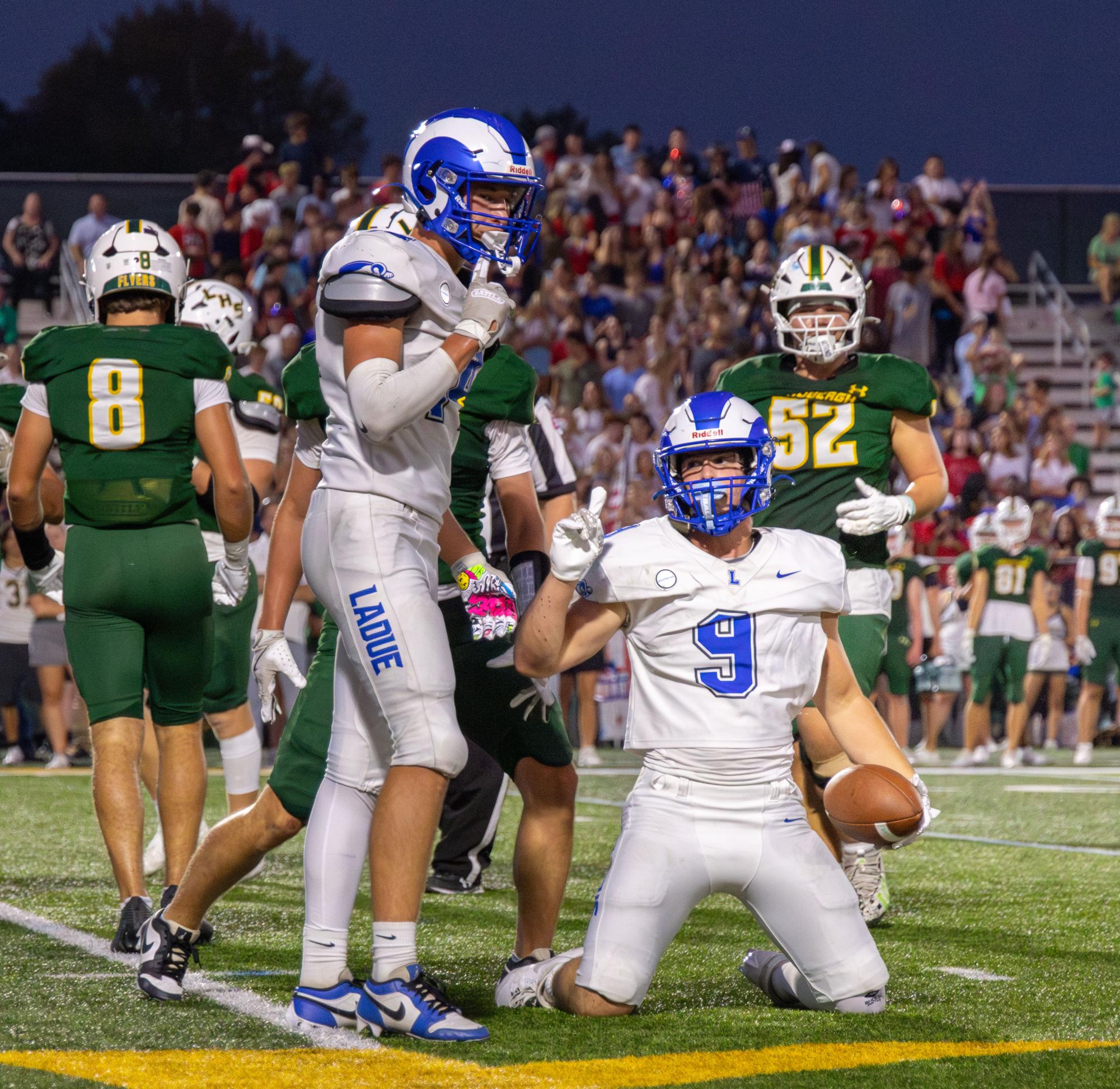 Ladue Football wins against Lindbergh 14-10 Sept. 12