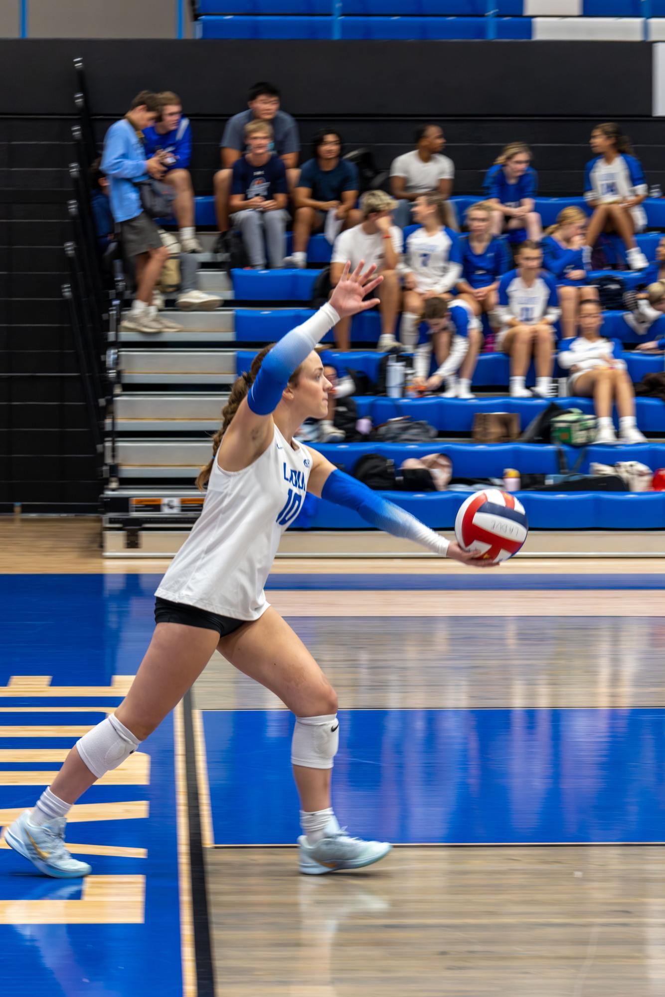 Varsity girls volleyball falls to Westminster Sept. 26