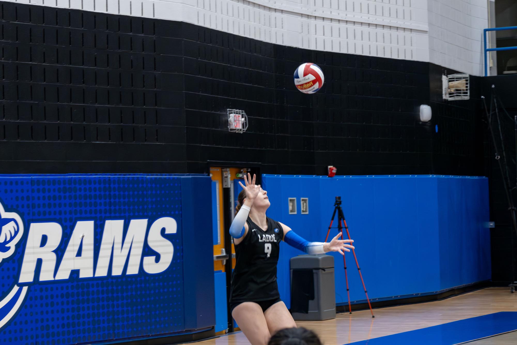Varsity girls volleyball falls to Westminster Sept. 26