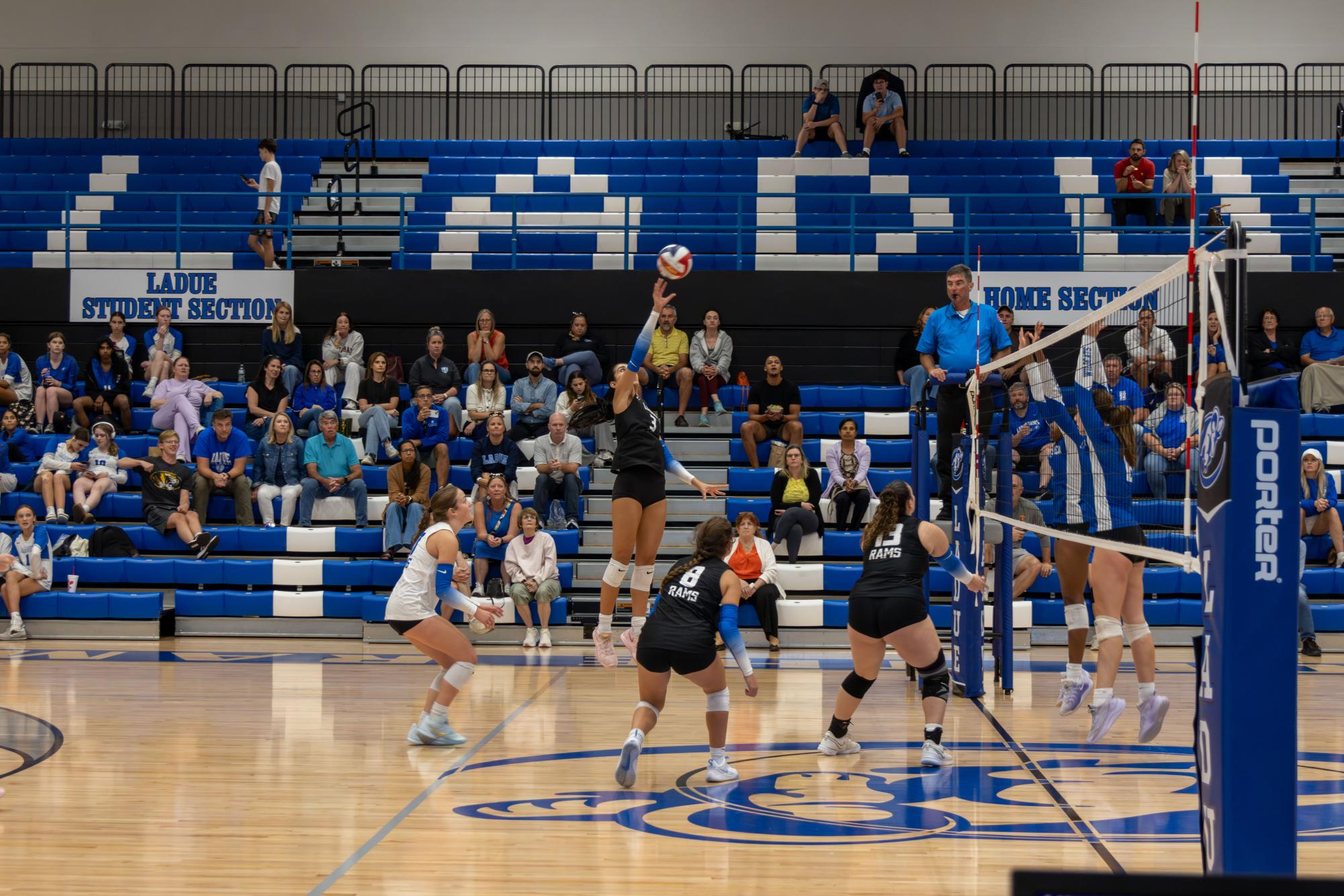 Varsity girls volleyball falls to Westminster Sept. 26