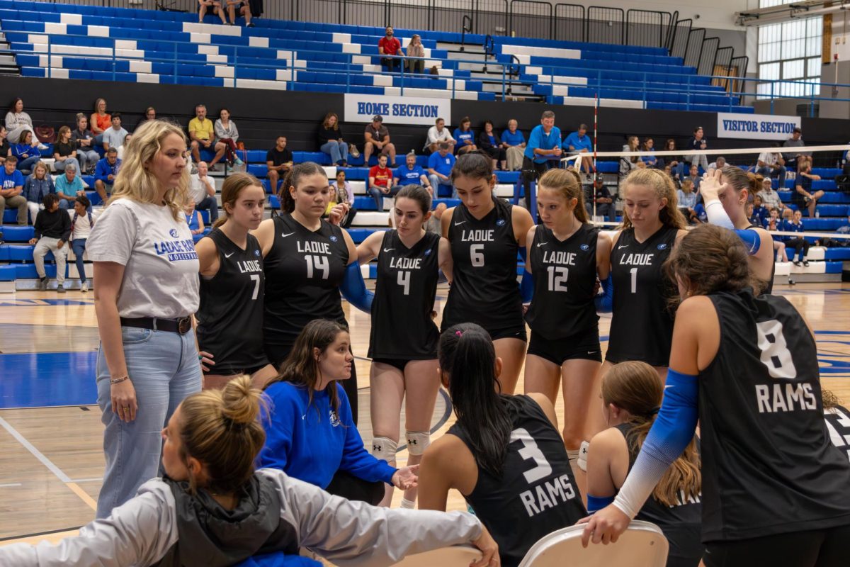 Varsity girls volleyball falls to Westminster Sept. 26