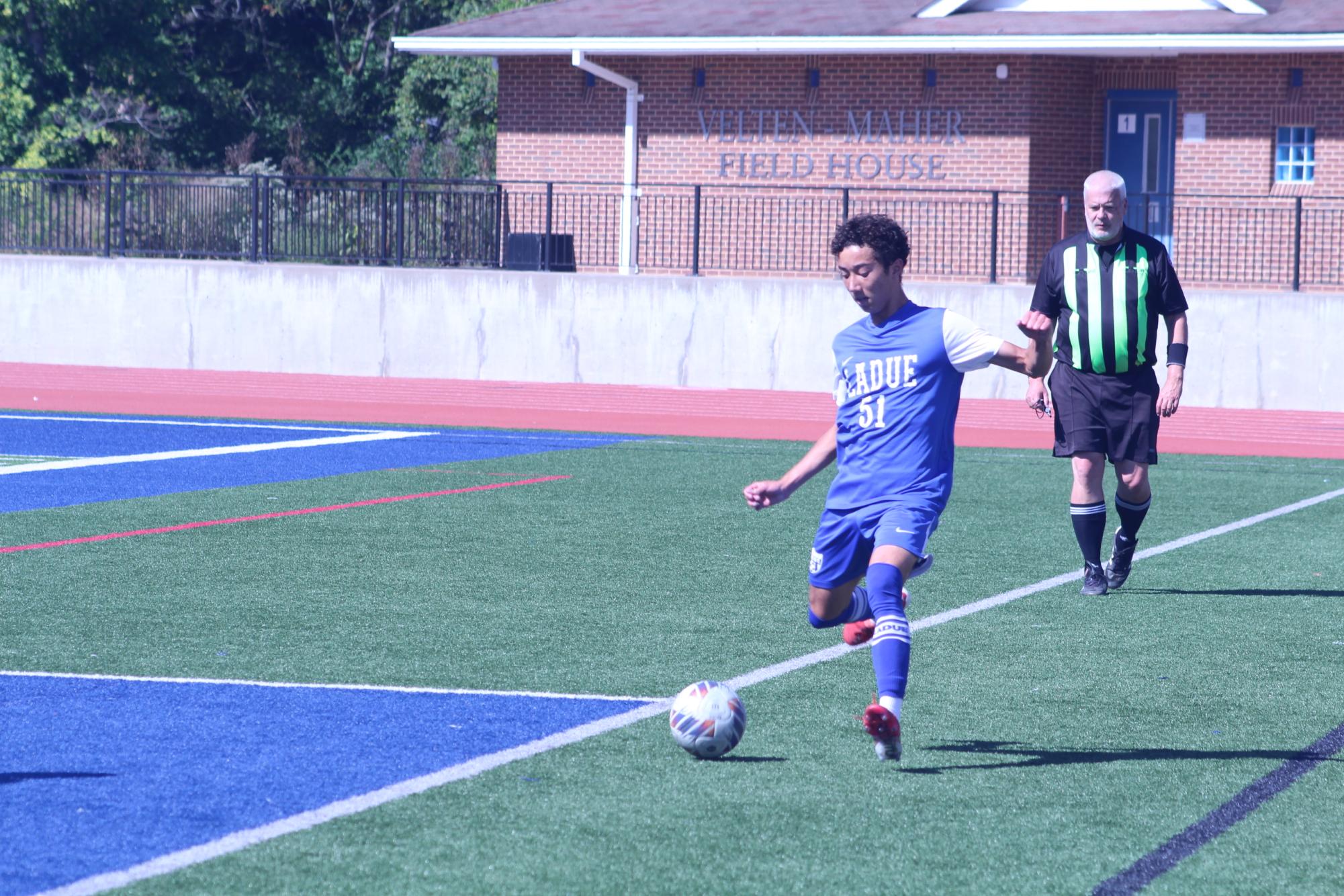 Boys JV Soccer defeats Vianney Sept. 27