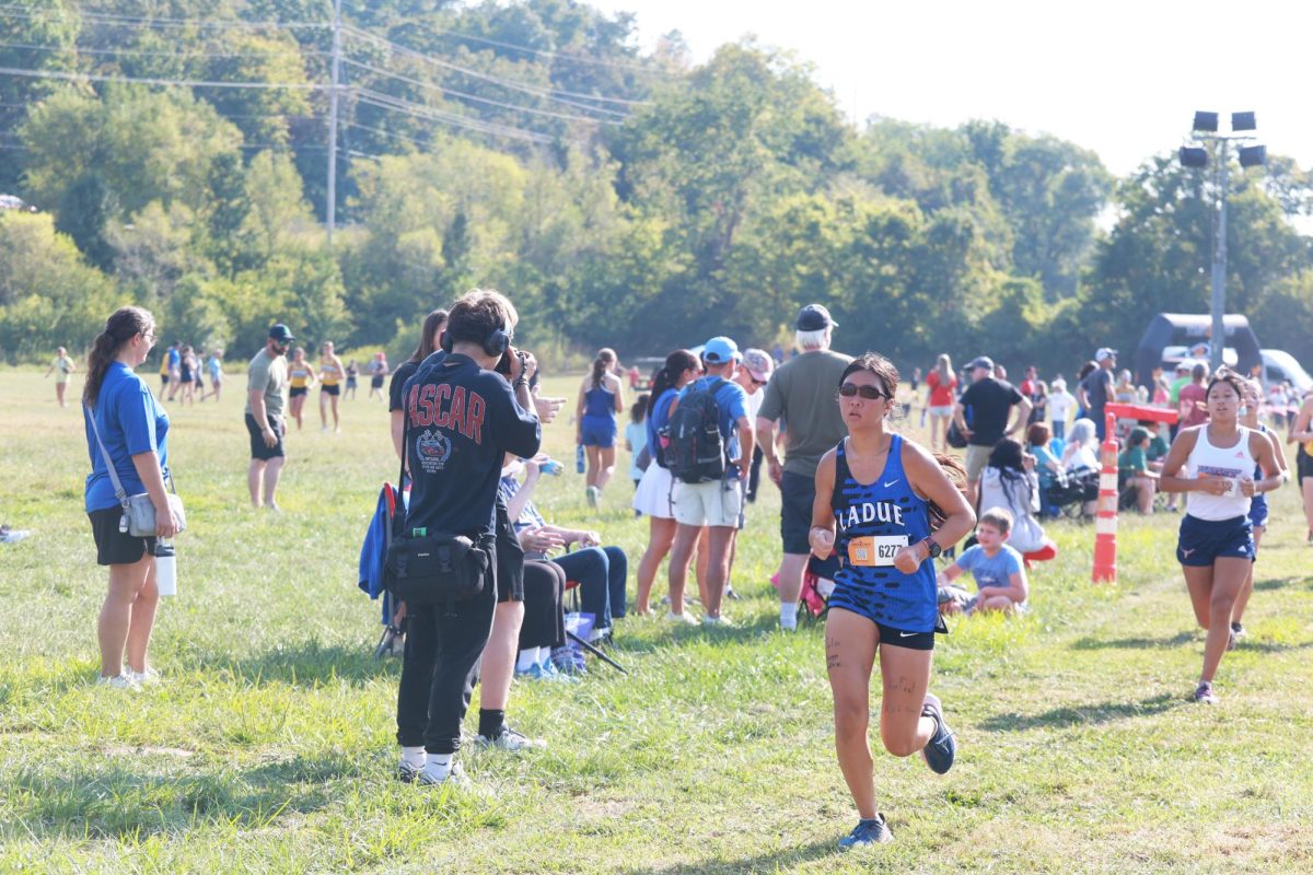 Ladue XC player runs during the Stan Nelson meet on Saturday, Sept. 13.  All the teams competed at the Invitational.