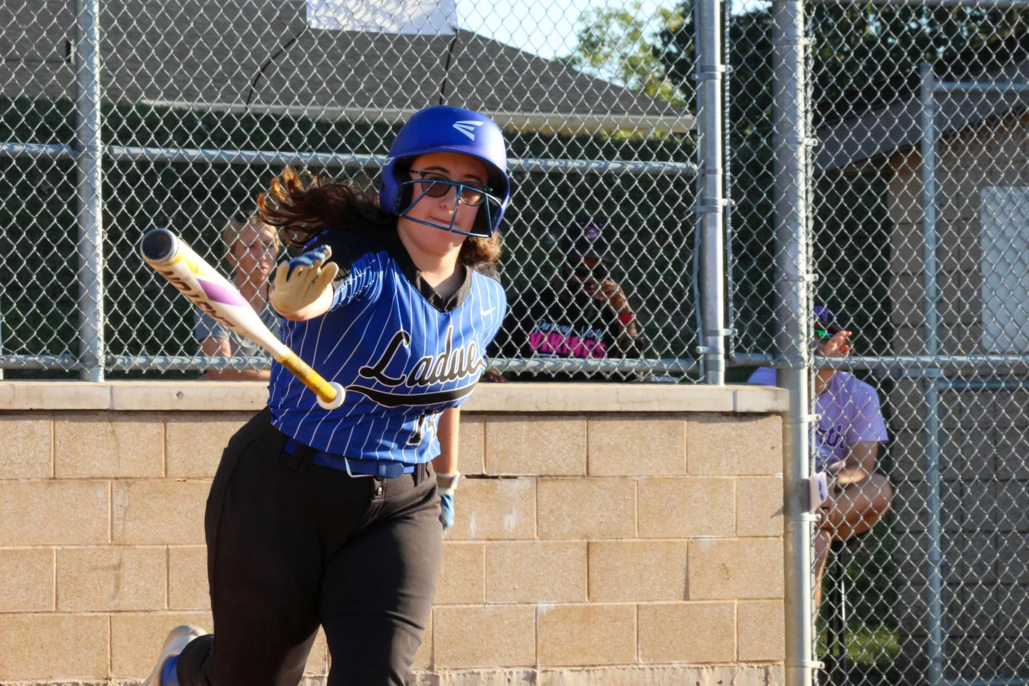Softball defeats Parkway North Oct. 1