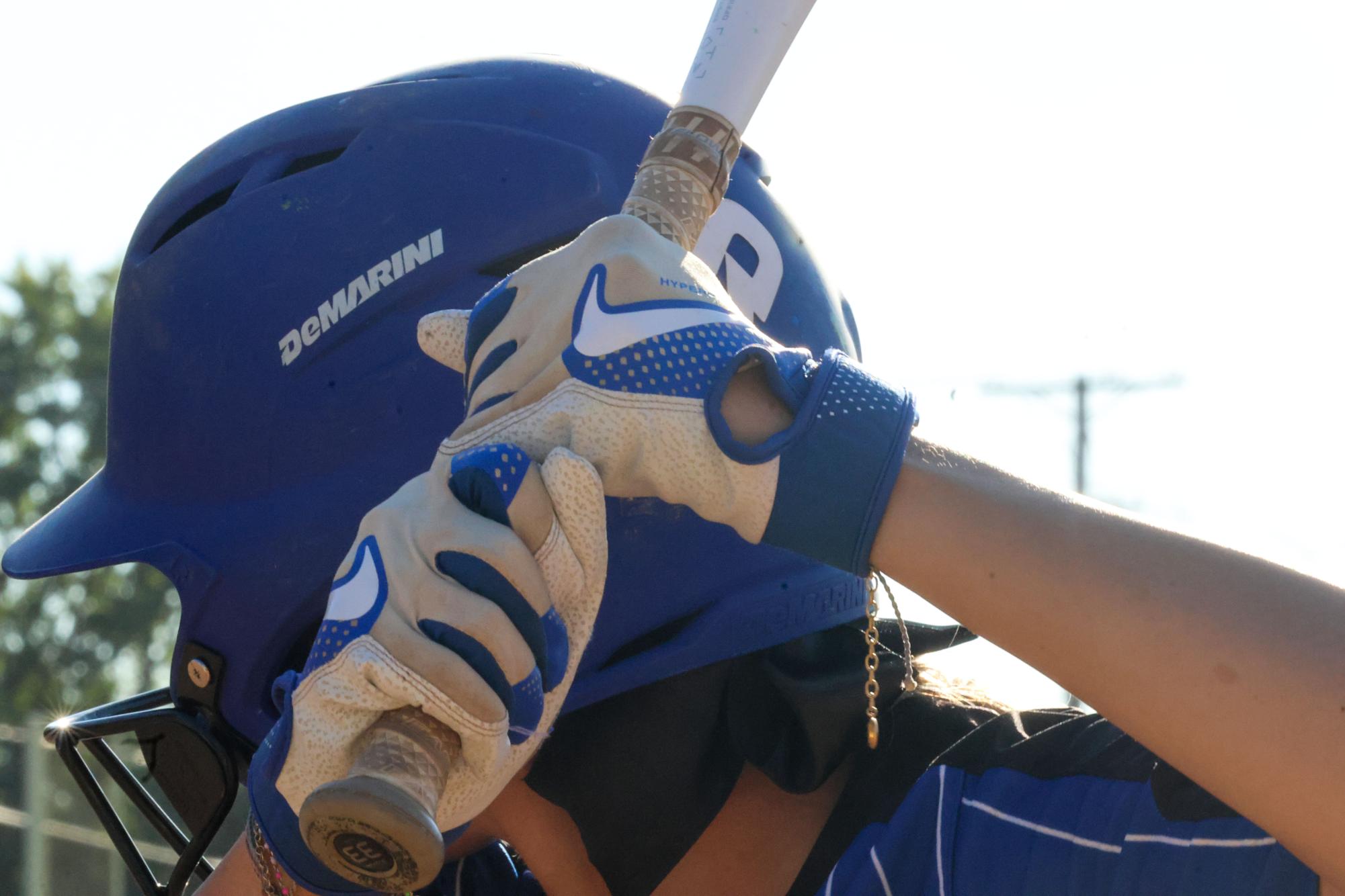 Softball defeats Parkway North Oct. 1