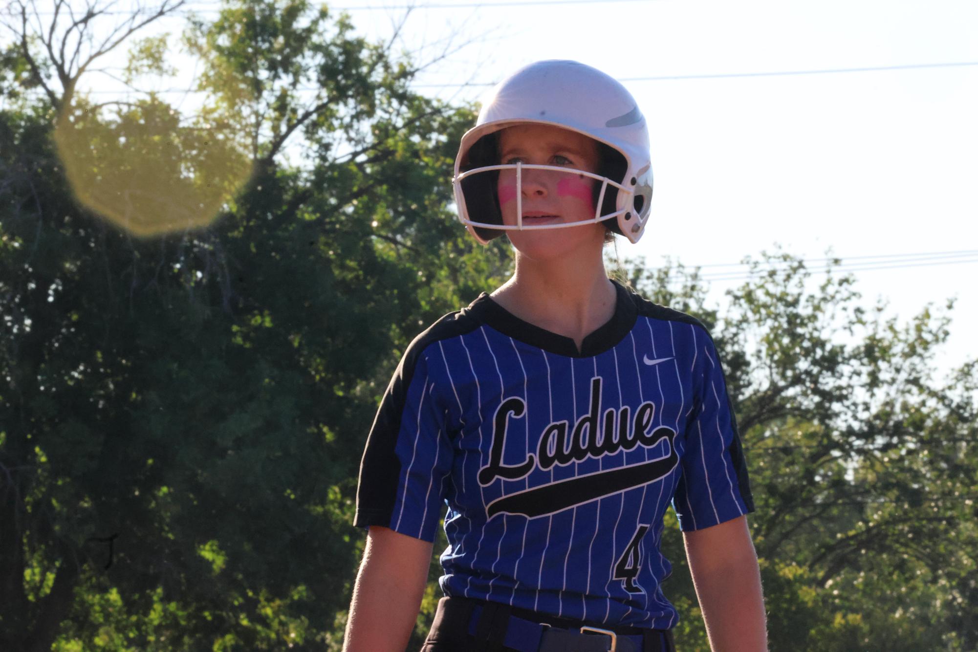 Softball defeats Parkway North Oct. 1