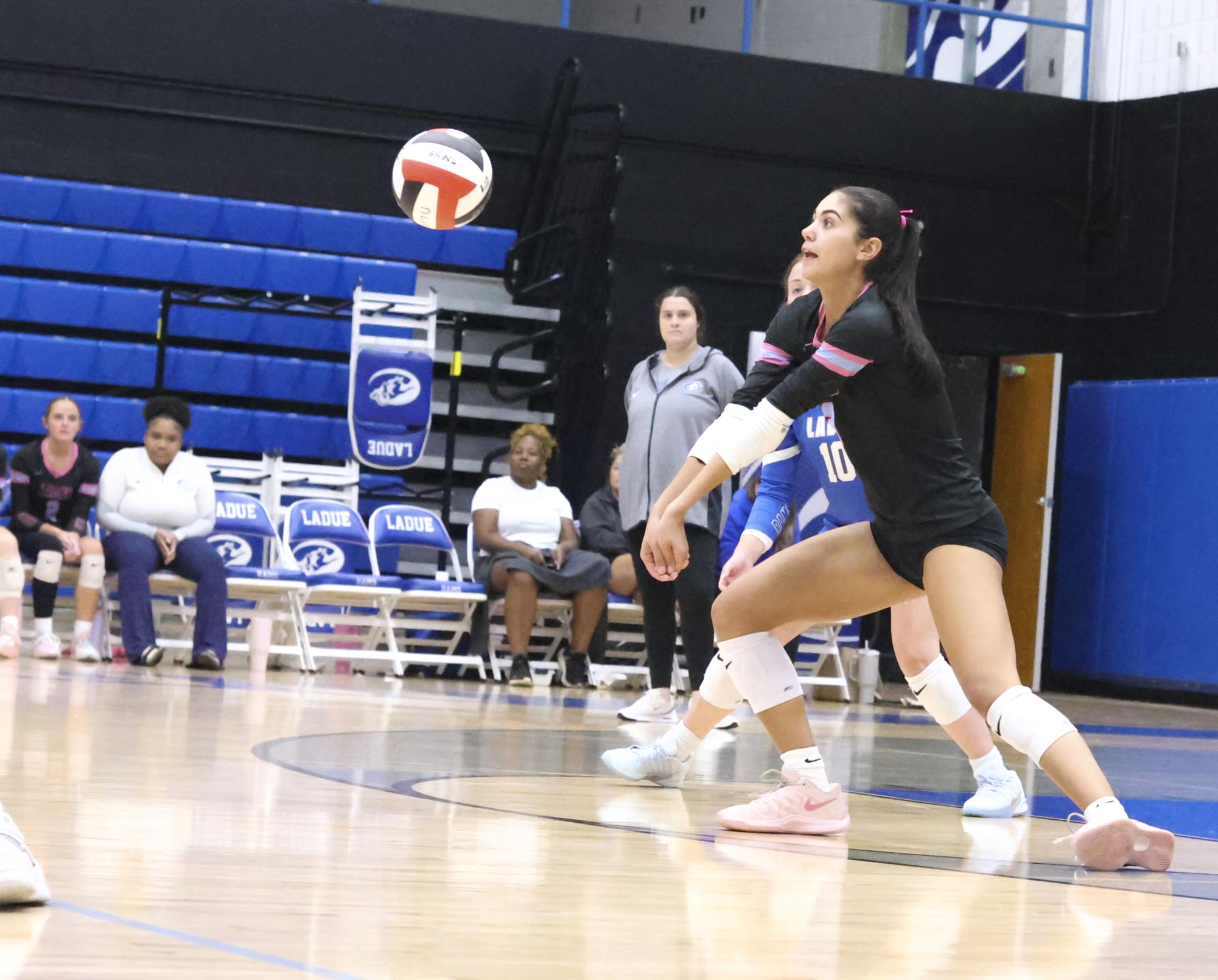 Girls Varsity Volleyball competes against Clayton Sept. 2