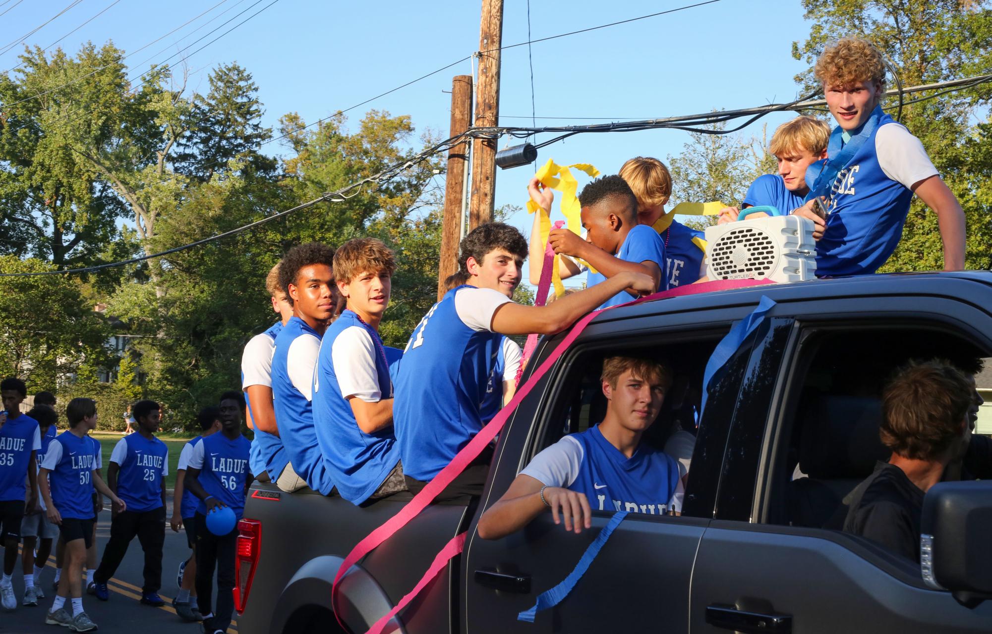 Homecoming Parade returns after 10 year hiatus