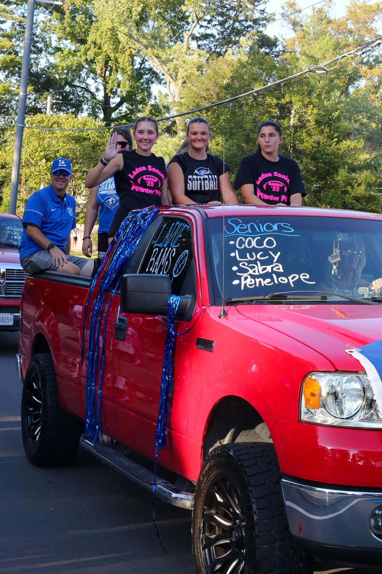 Homecoming Parade returns after 10 year hiatus