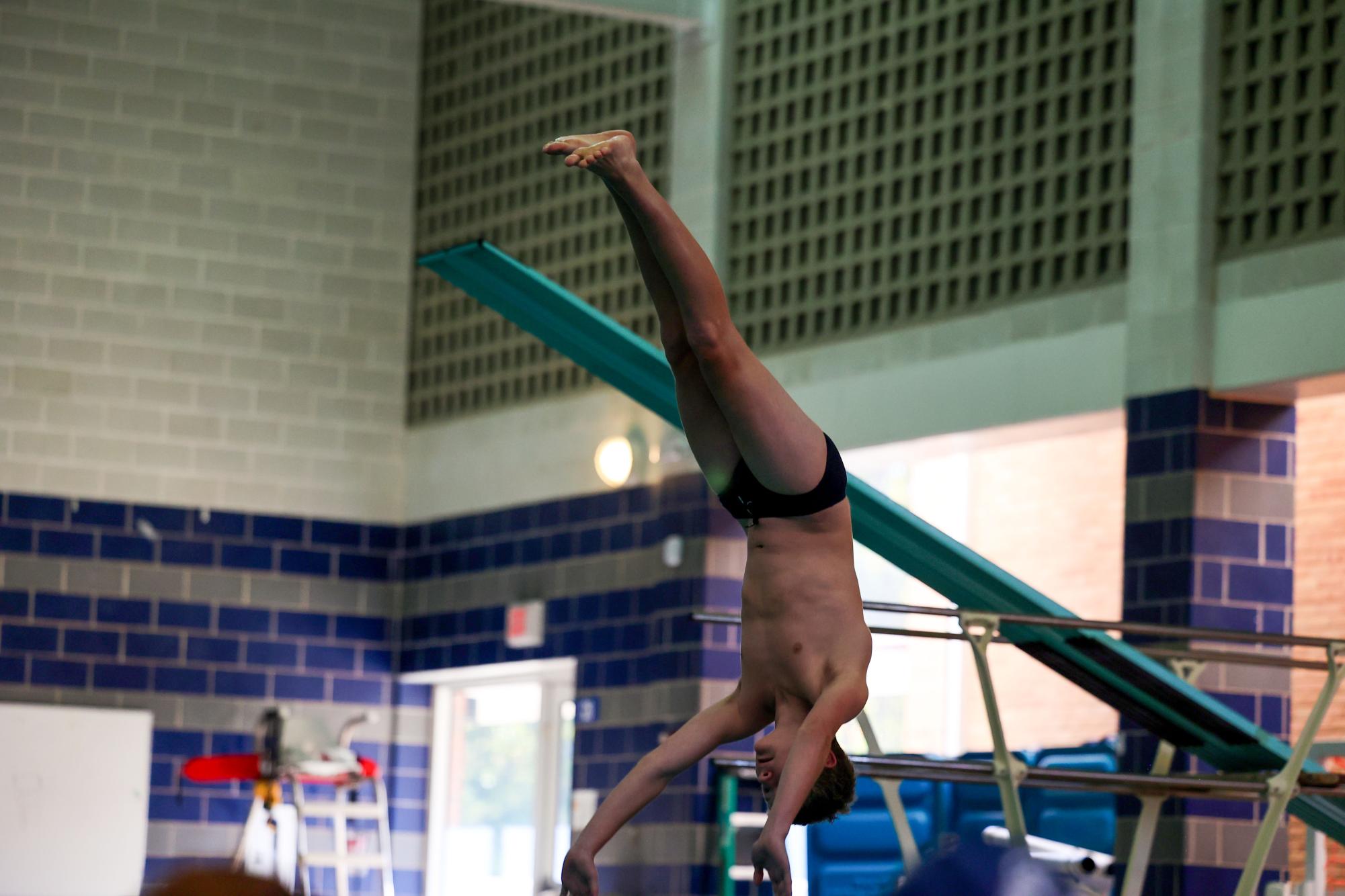 Boys Swim and Dive Takes on Webster Groves Oct. 21.