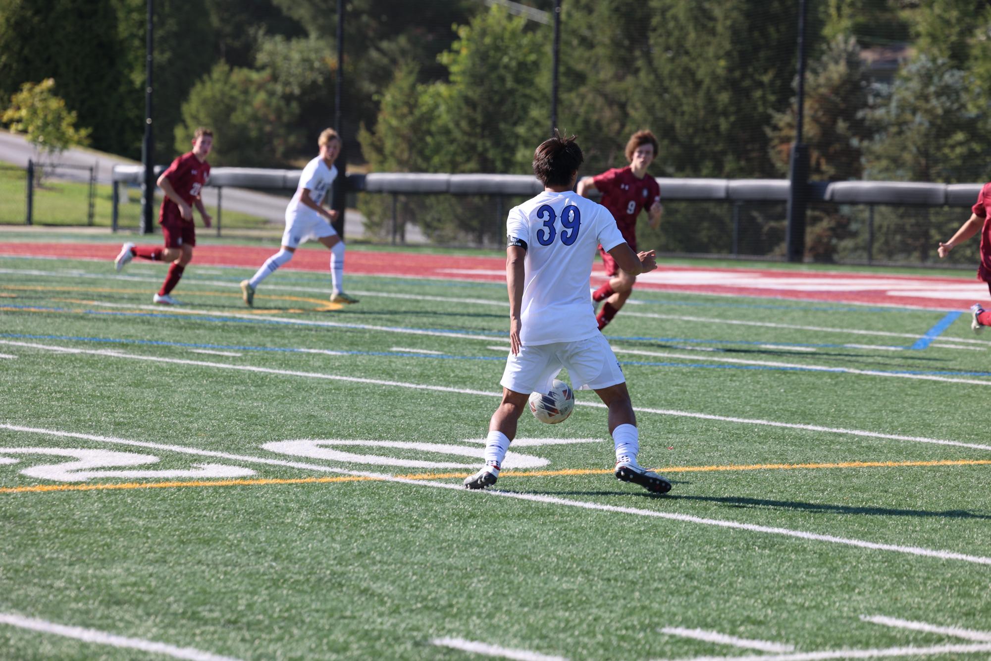 Boys Varsity Soccer defeats MICDS Sept. 16