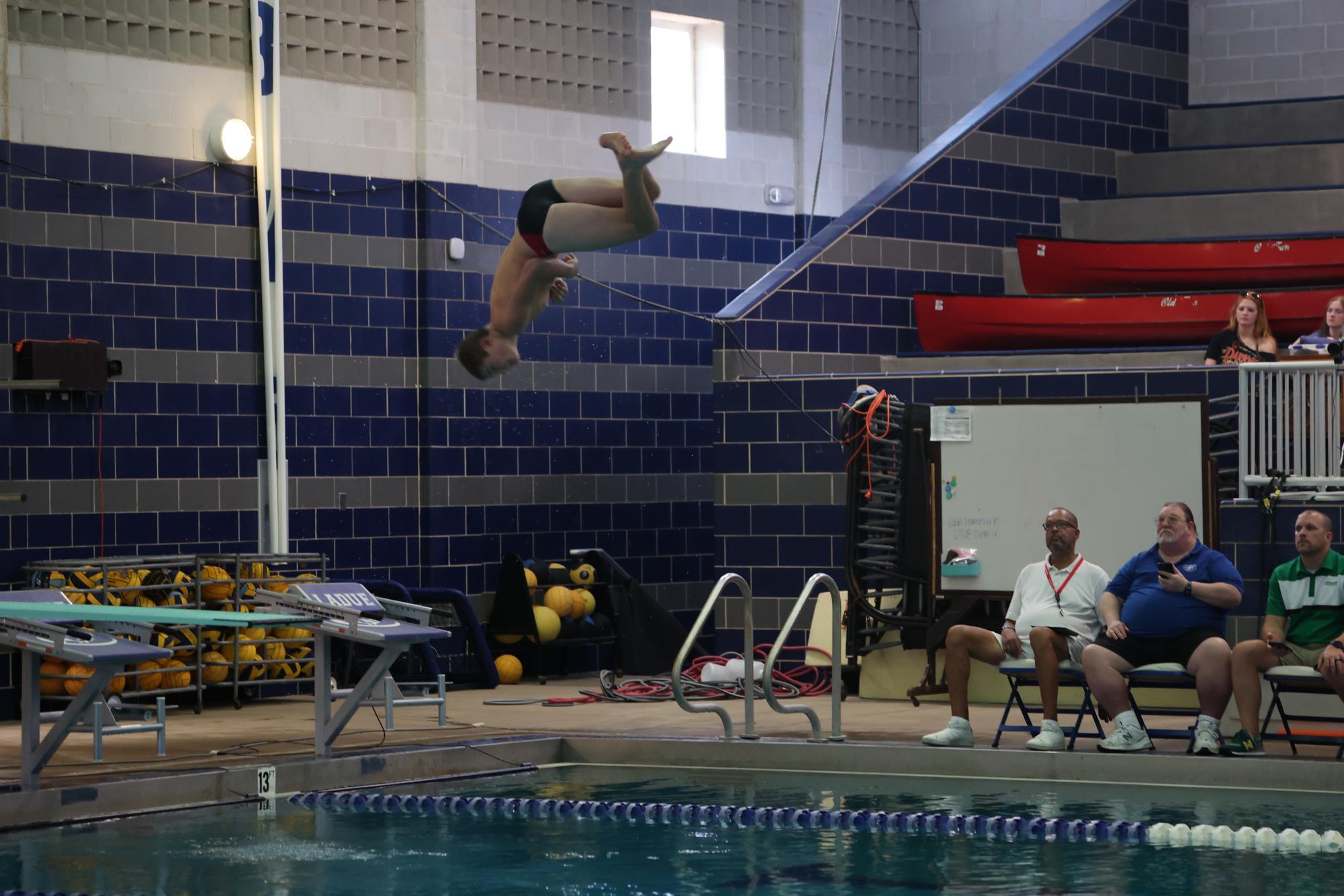Boys Swim races against Lindbergh Sept. 30