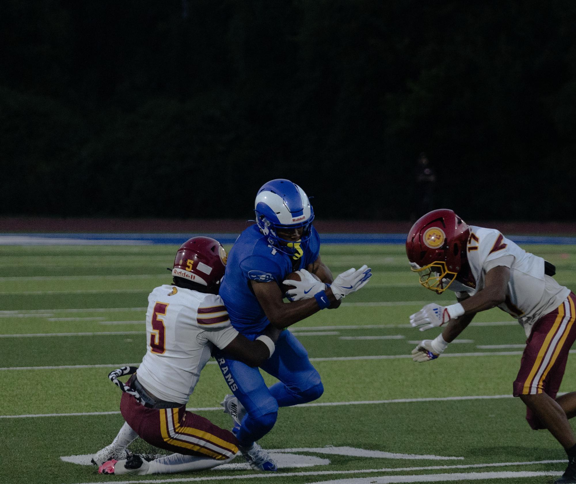 Football wins 17-6 against Hazelwood East Sept. 19