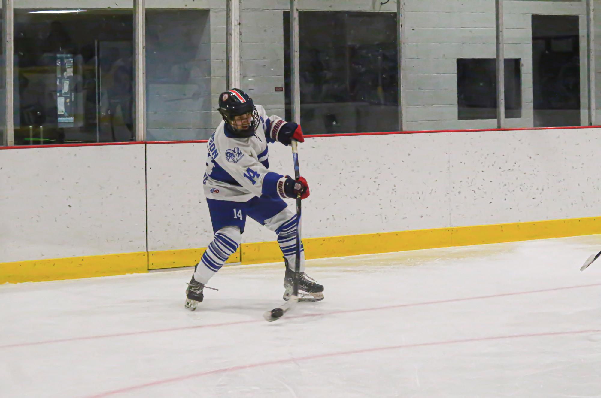 Ladue Hockey beats John Burroughs 10-2