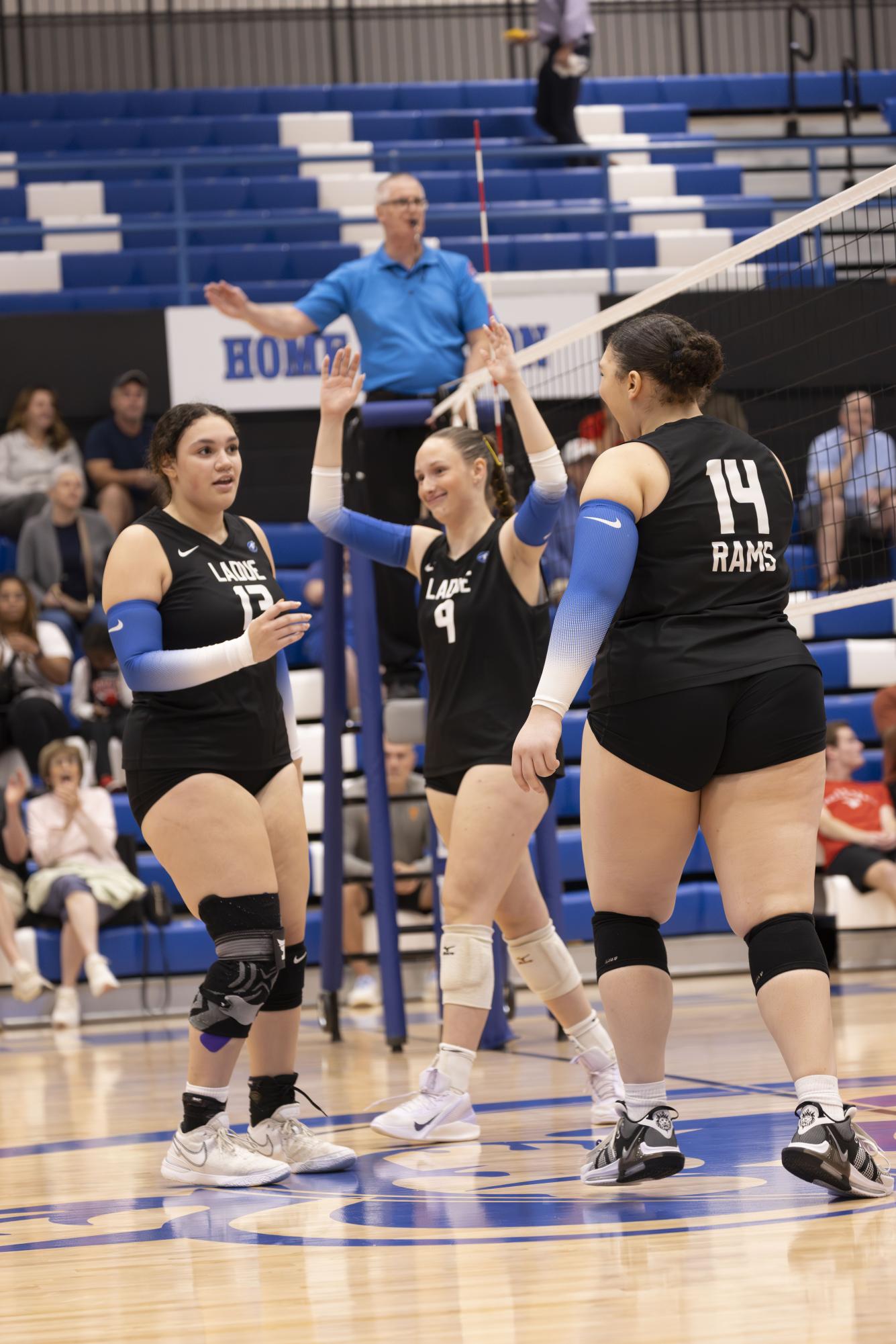 Girls varsity volleyball takes on Parkway West on Senior Night Oct. 16