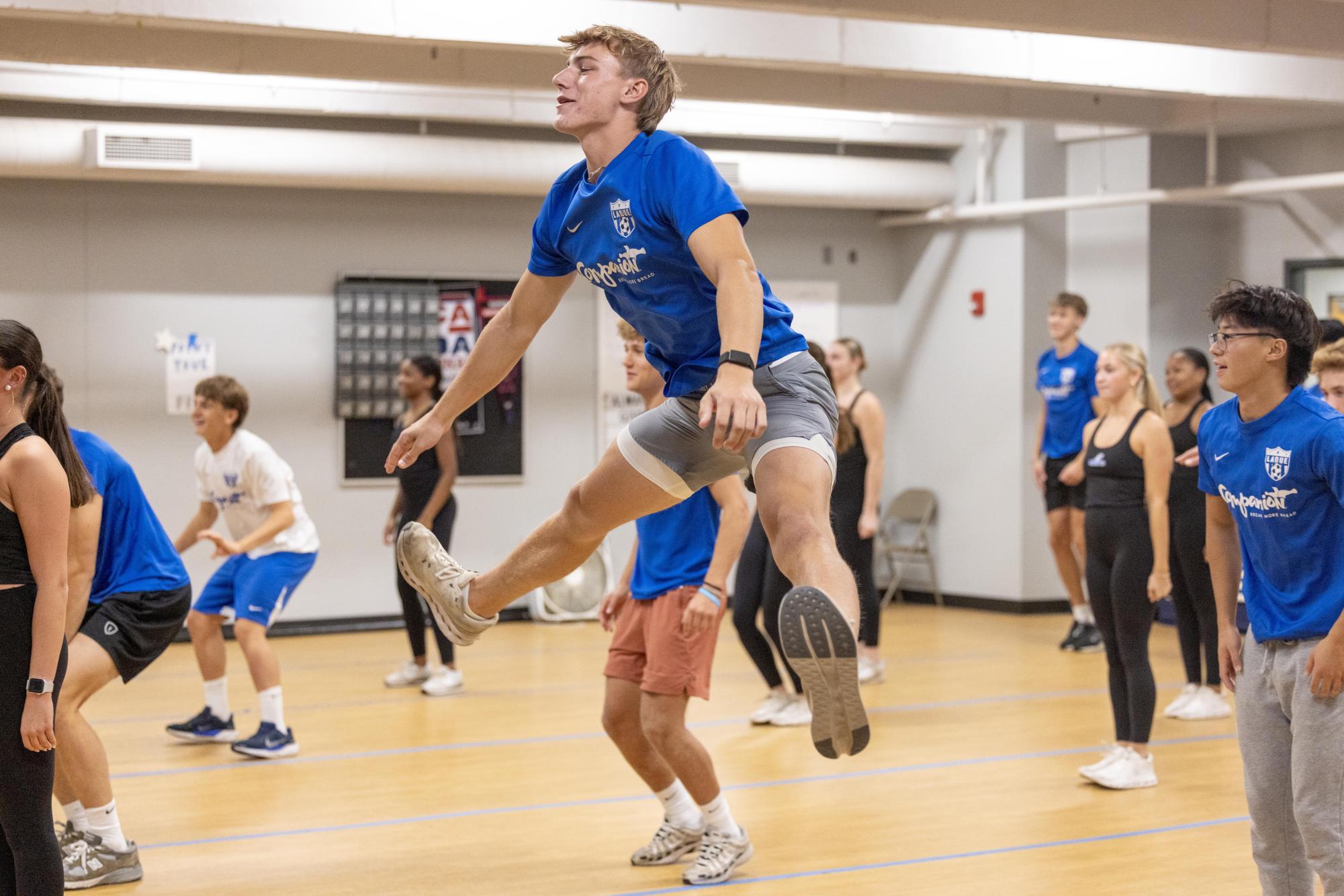 Boys soccer and Laduettes conclude regular season with practice exchange