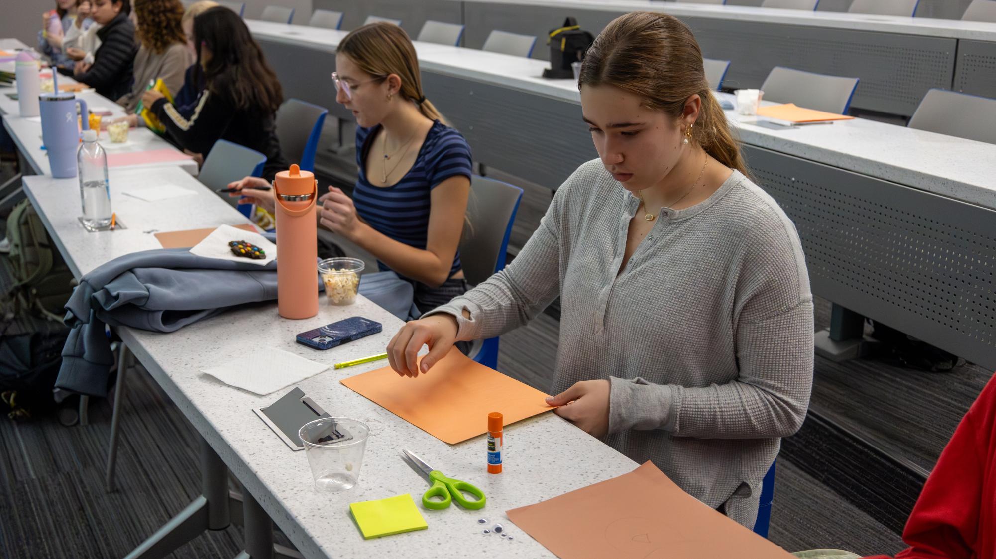 Best Buddies Hosts Friendsgiving Nov. 20