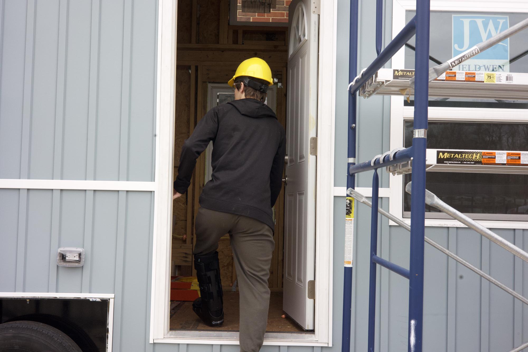 Construction Innovations works on Tiny Home project Nov. 24