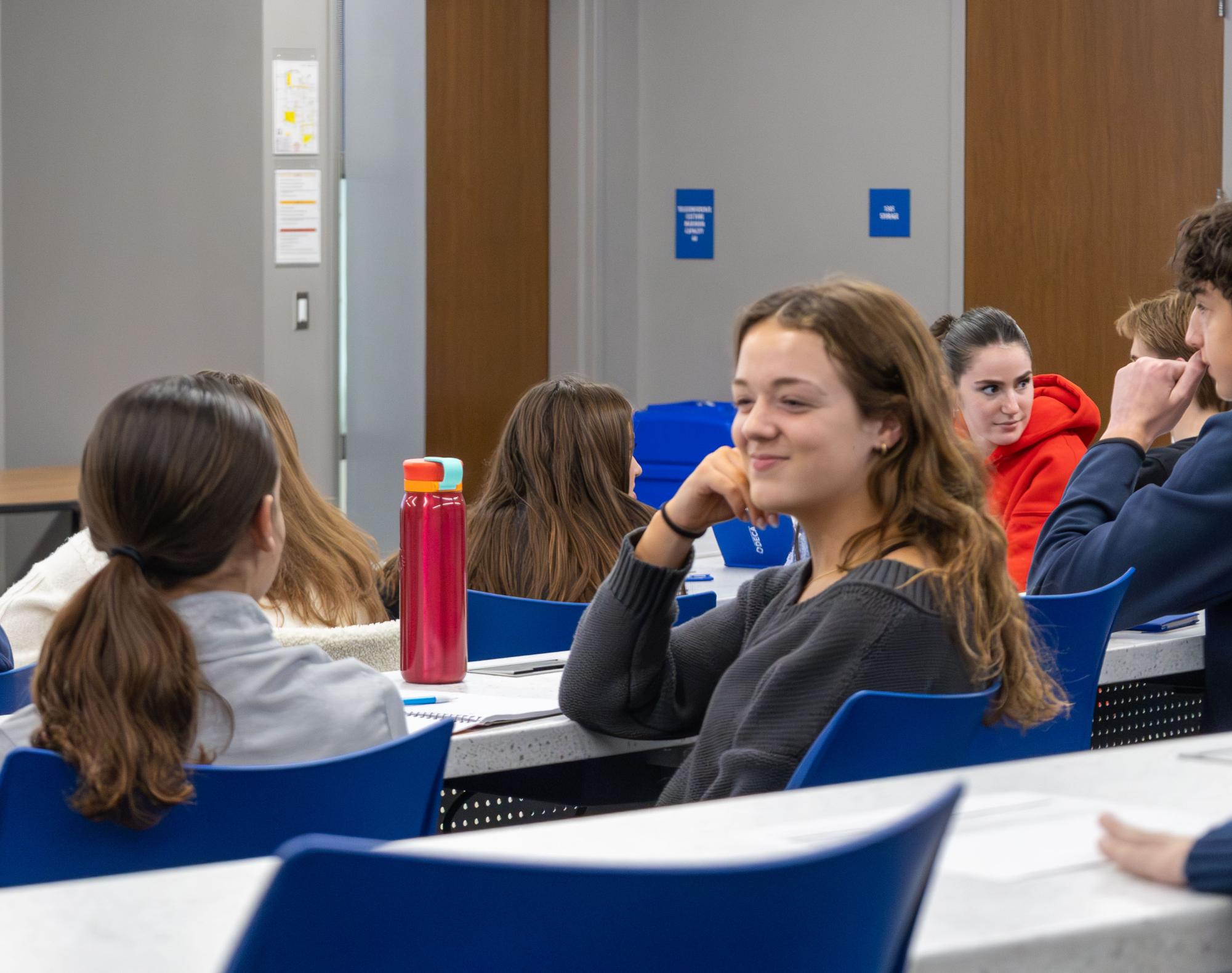 DECA Hosts Sports and Entertainment Business Panel Nov. 11.