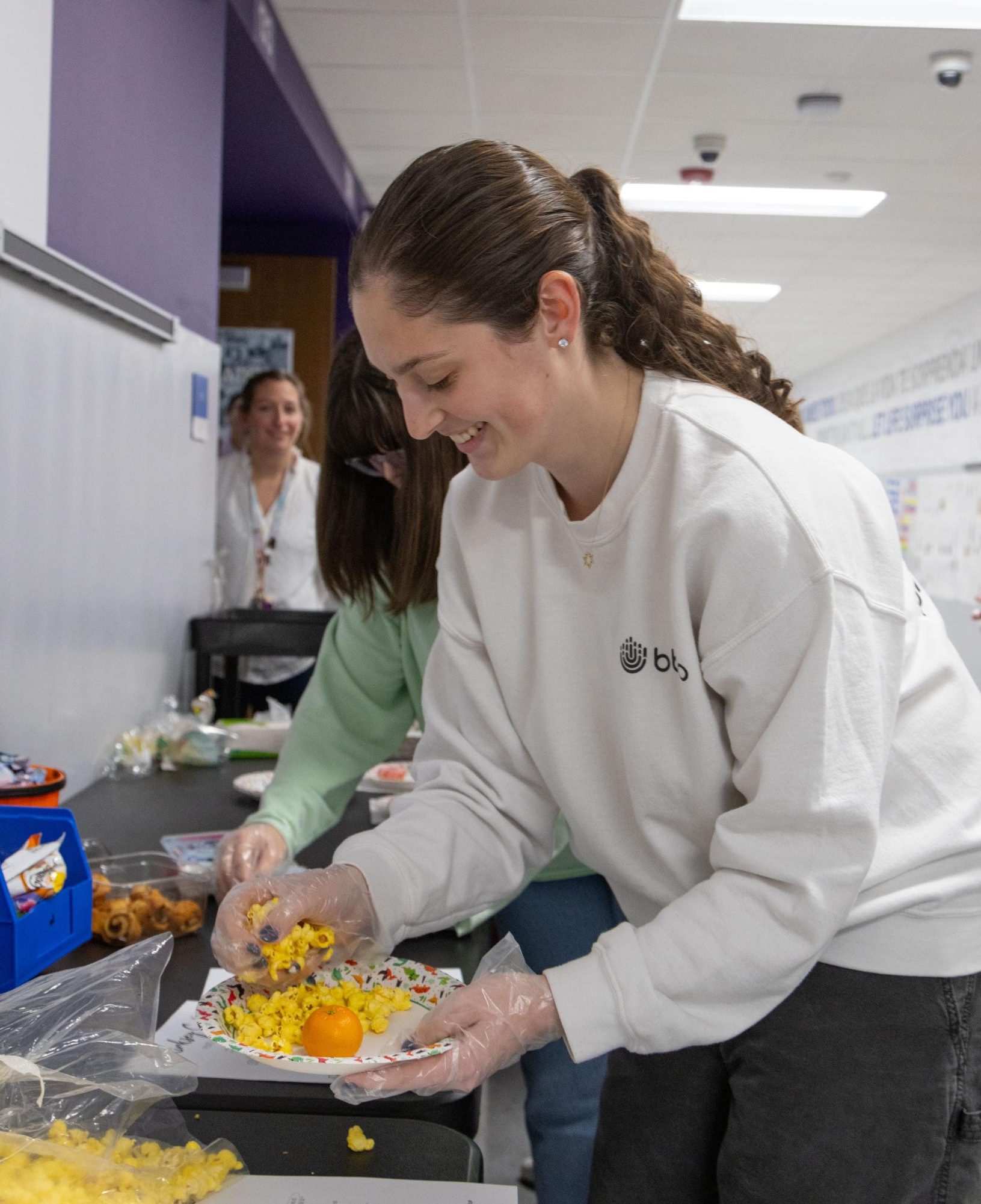 Sarah Kirksey transforms classroom into café for journalism students