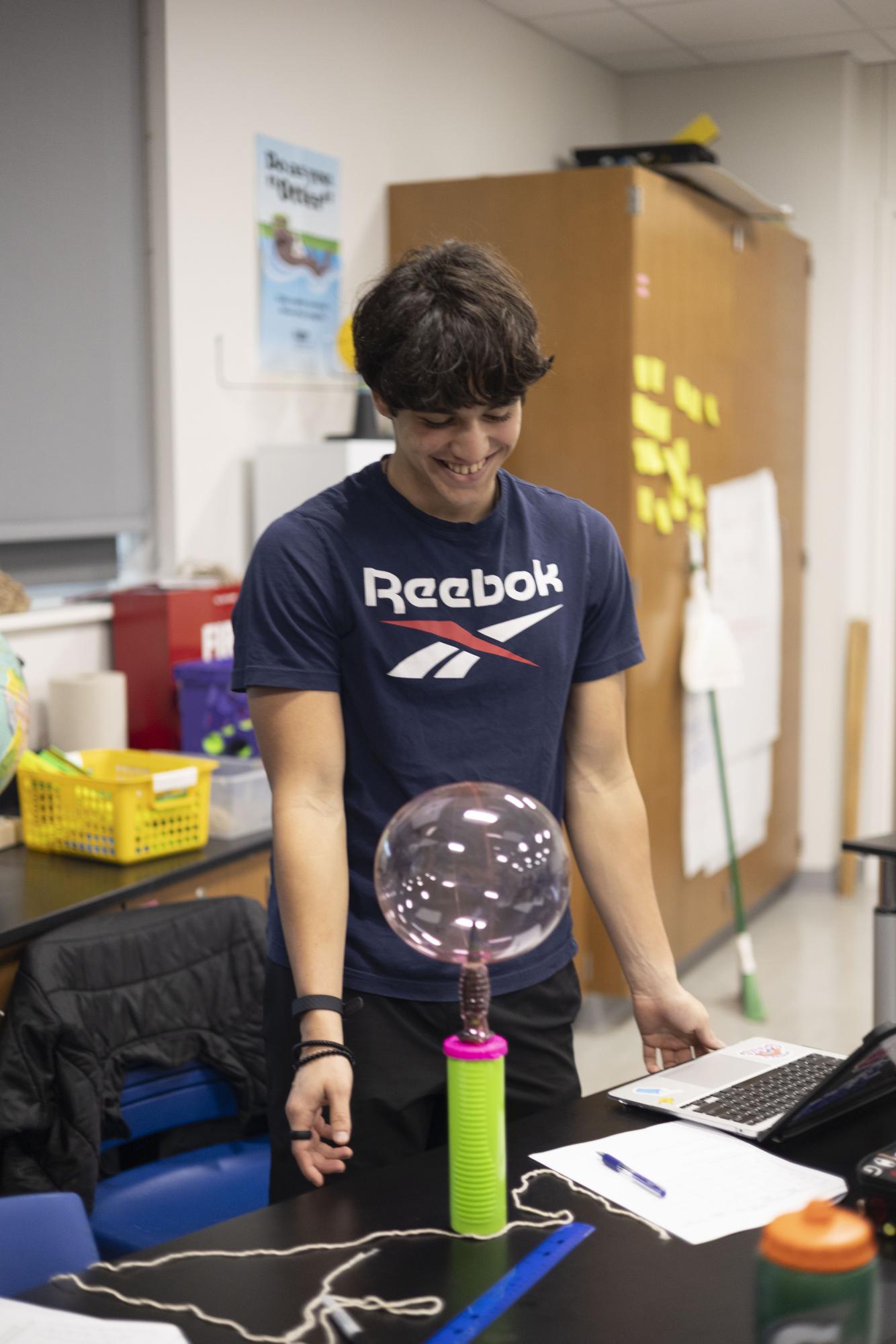 Astronomy students conduct big bang lab