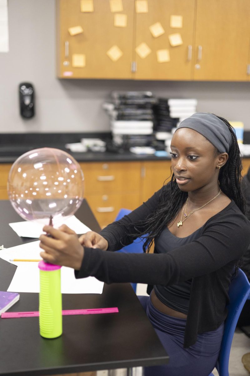 Astronomy students conduct big bang lab
