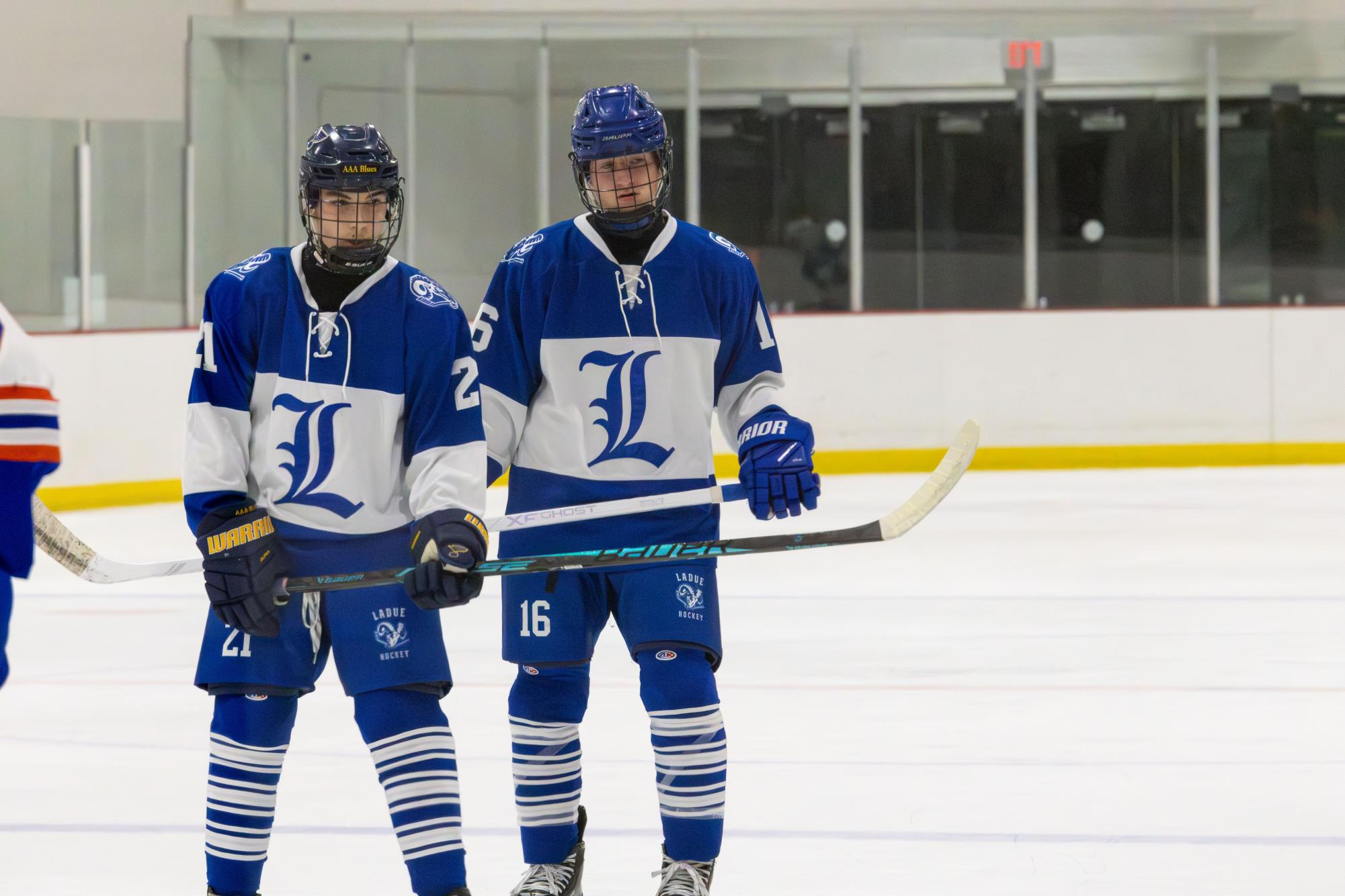 Varsity hockey loses to Clayton 5-1 Nov. 14