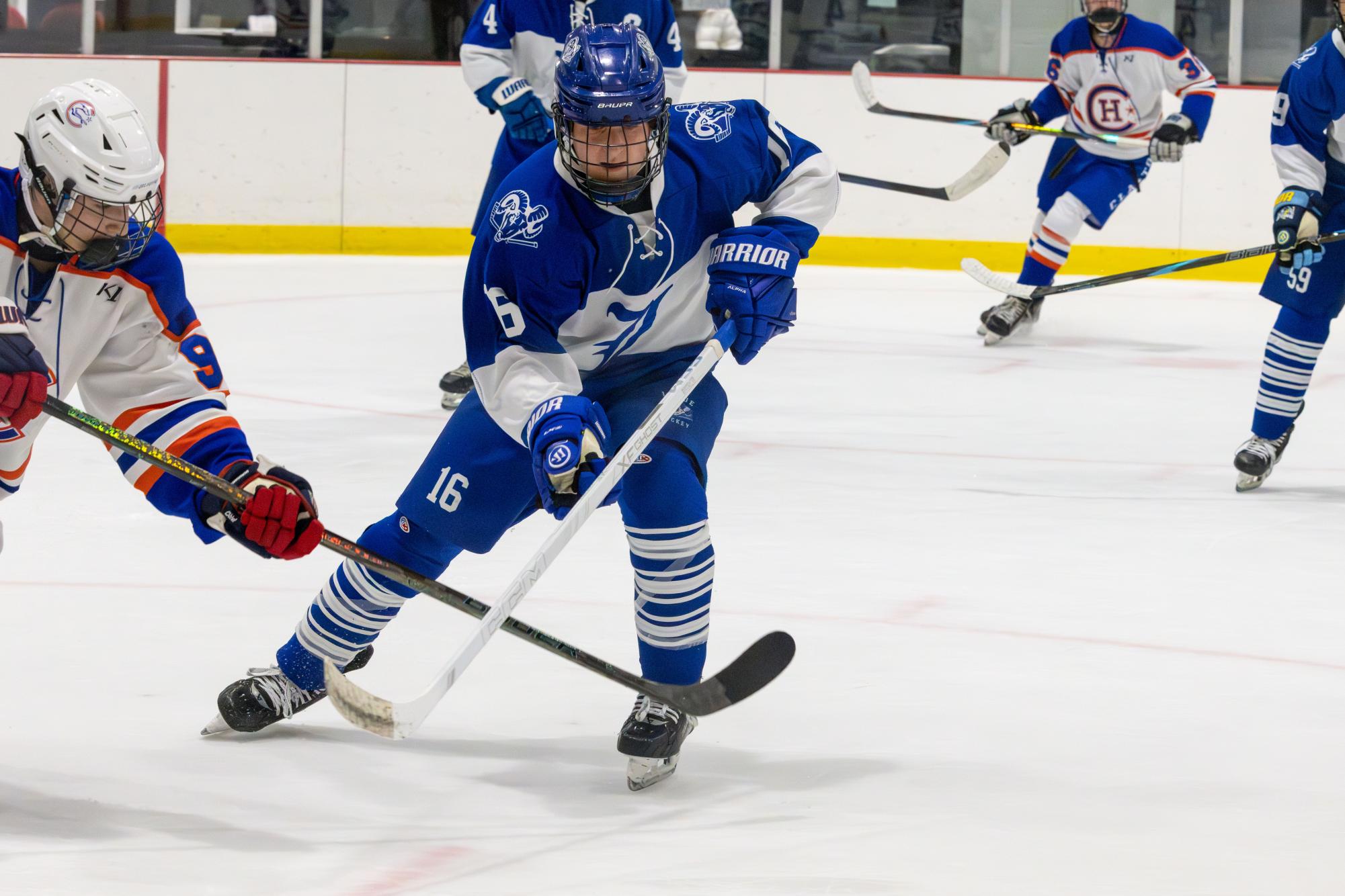 Varsity hockey loses to Clayton 5-1 Nov. 14