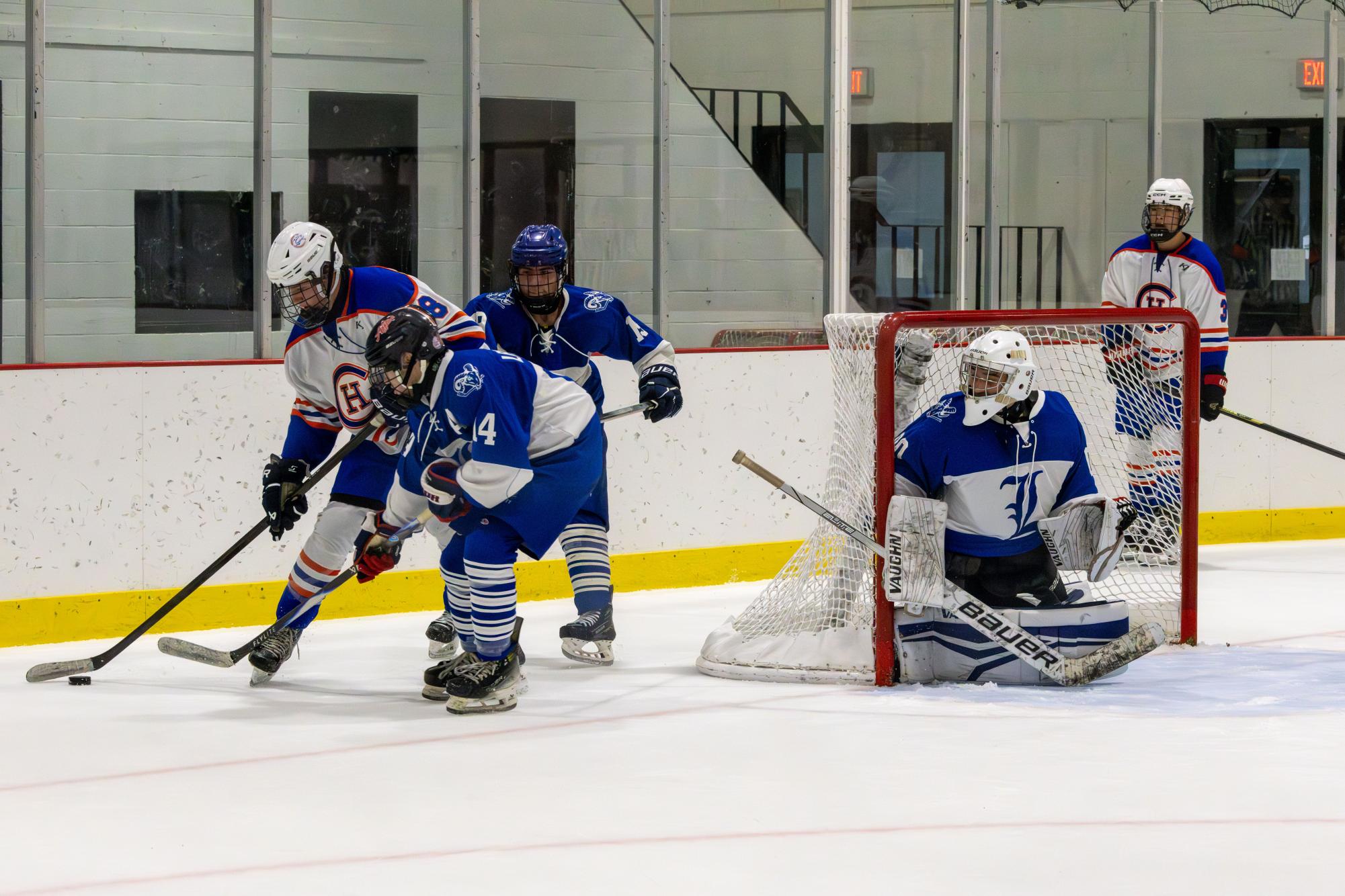 Varsity hockey loses to Clayton 5-1 Nov. 14