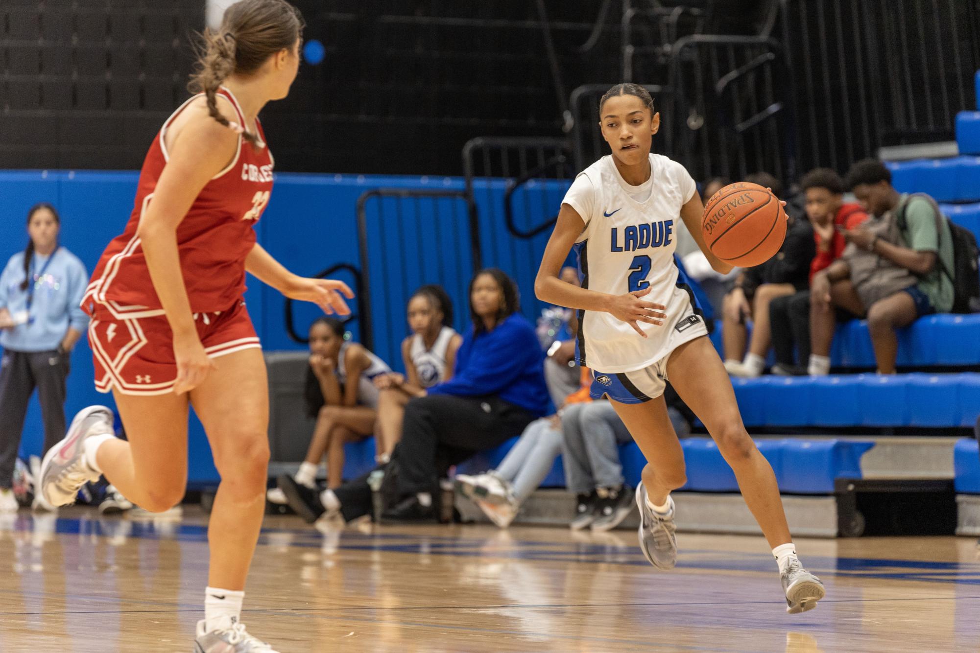 Girls varsity basketball falls to Cor Jesu Academy