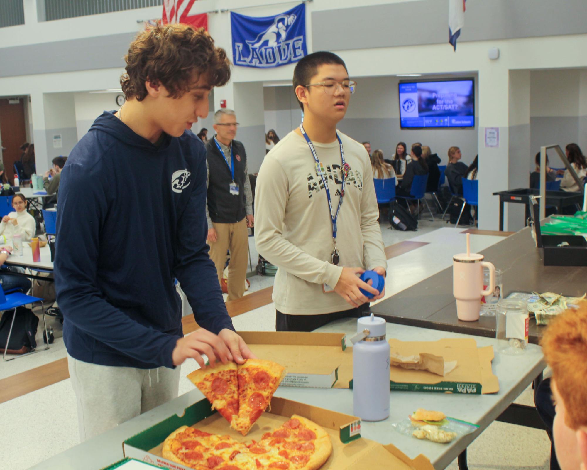 Dance Marathon Sells Pizza During Lunch Nov. 21