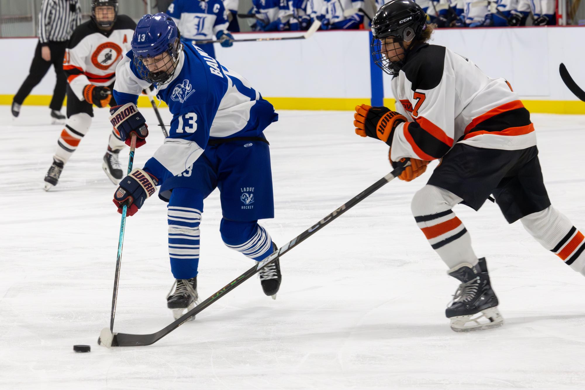Varsity hockey defeats Webster Groves 9-0 Dec. 6